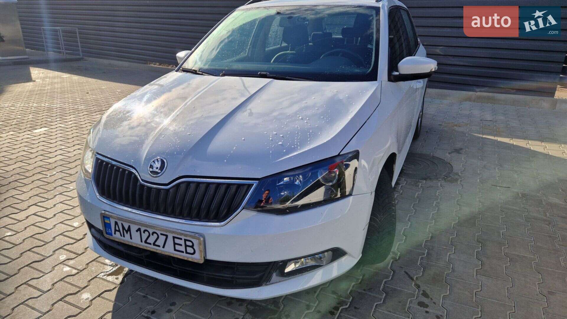 Skoda Fabia 2016 VIN TMBJJ6NJ7HZ057714 фото оголошення 5 з 19