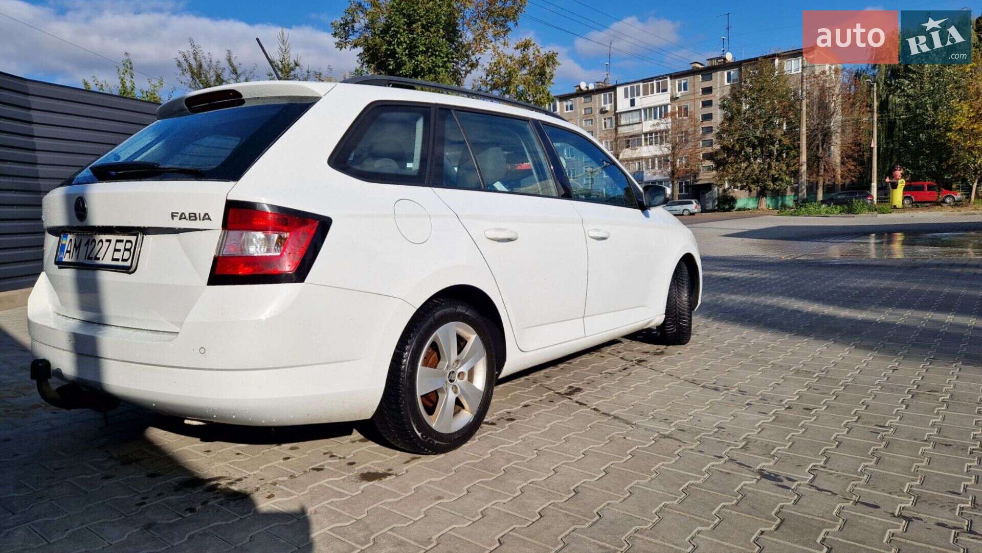 Skoda Fabia 2016 VIN TMBJJ6NJ7HZ057714 фото оголошення 10 з 19