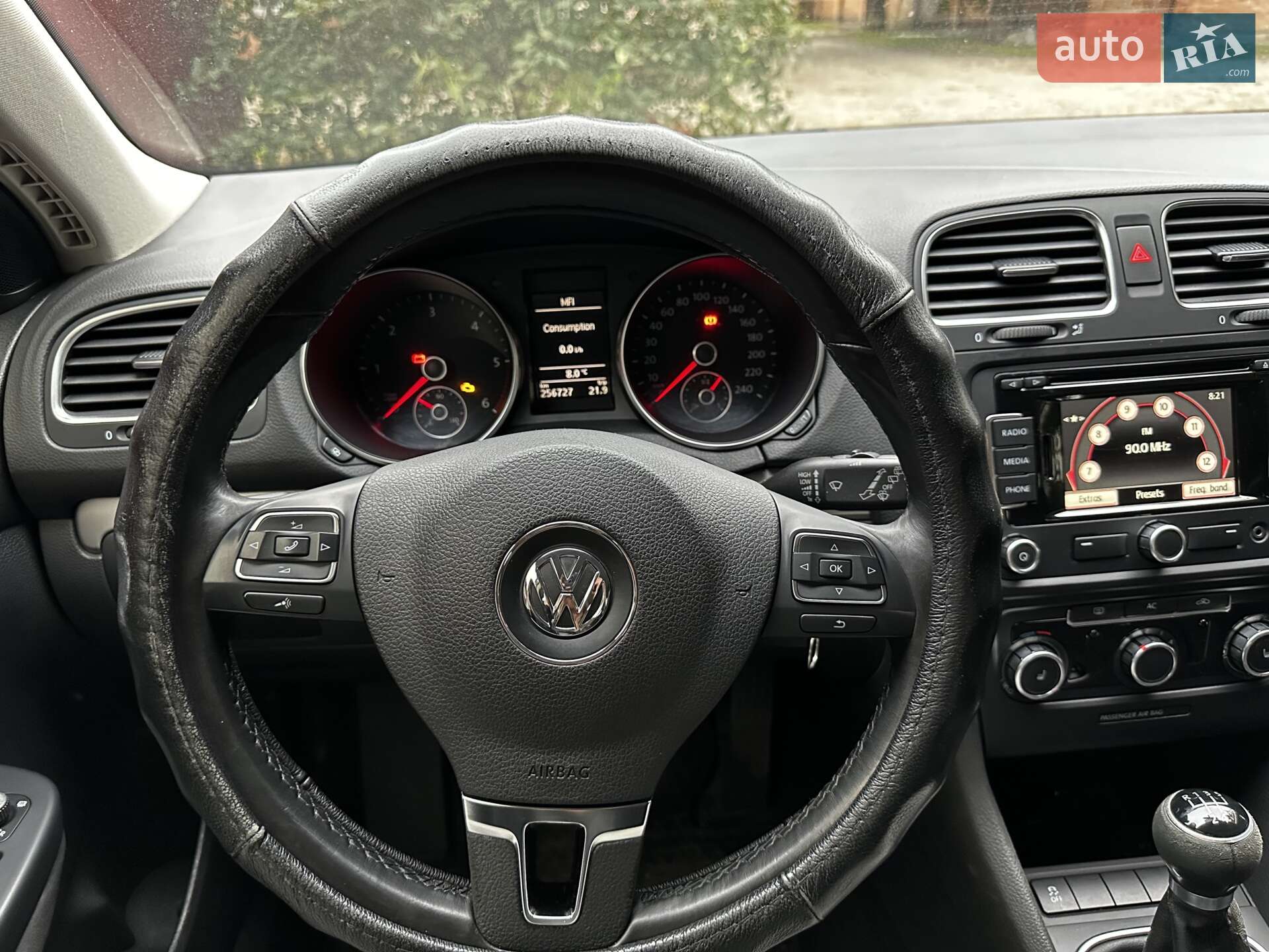 Volkswagen Golf 2010 VIN WVWZZZ1KZAM700692 фото оголошення 5 з 11