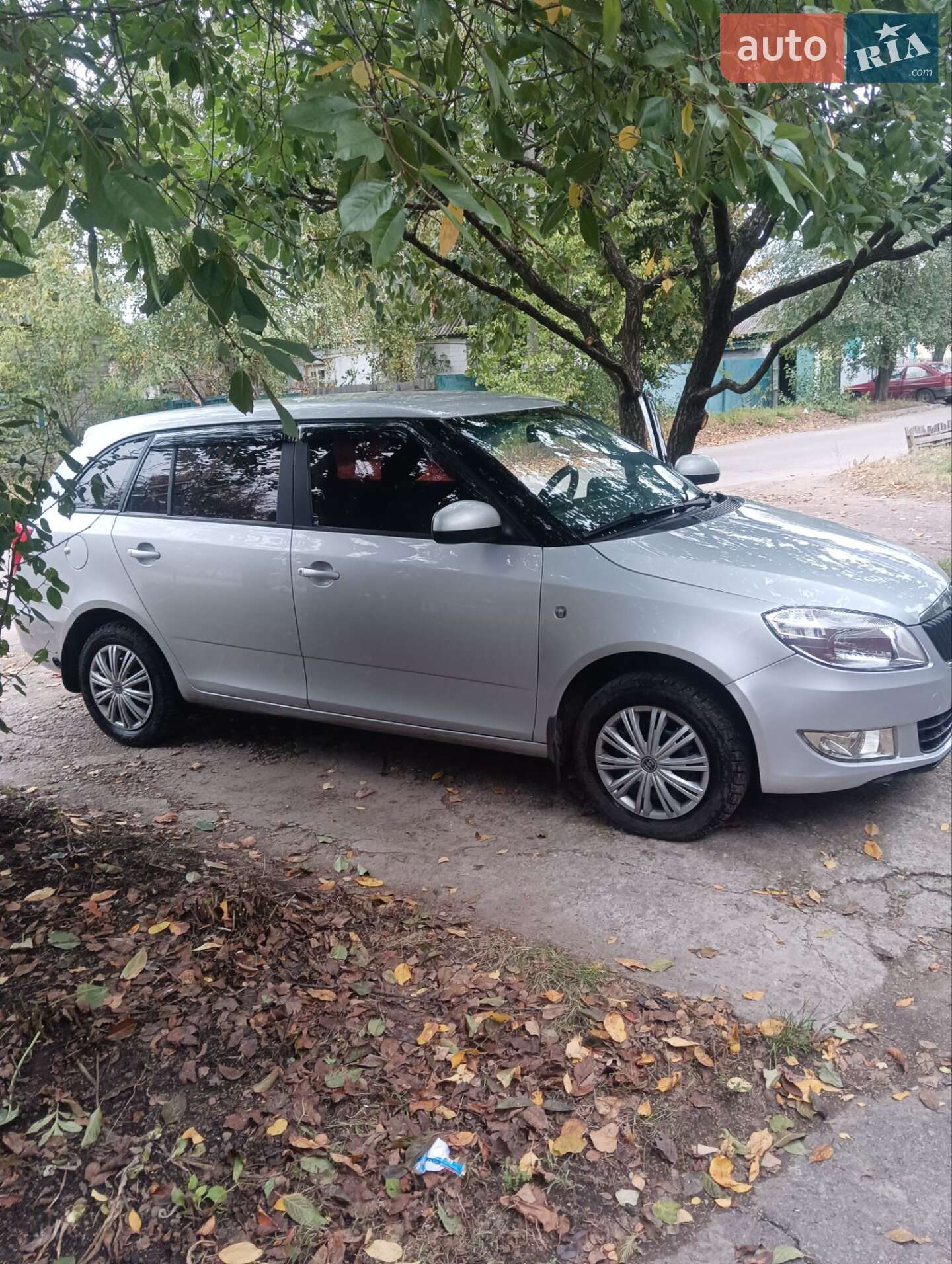 Skoda Fabia 2013 VIN TMBJC25J9EB500954 фото оголошення 3 з 10