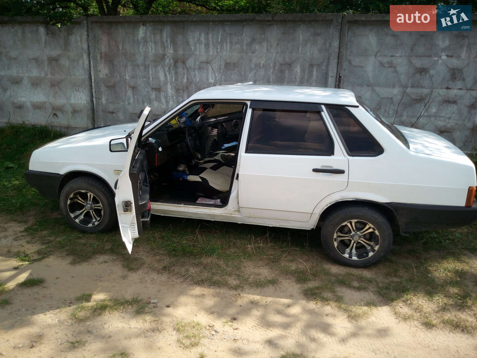 ВАЗ / Lada 21099 2000 VIN XTA210990Y2670211 фото оголошення 6 з 8
