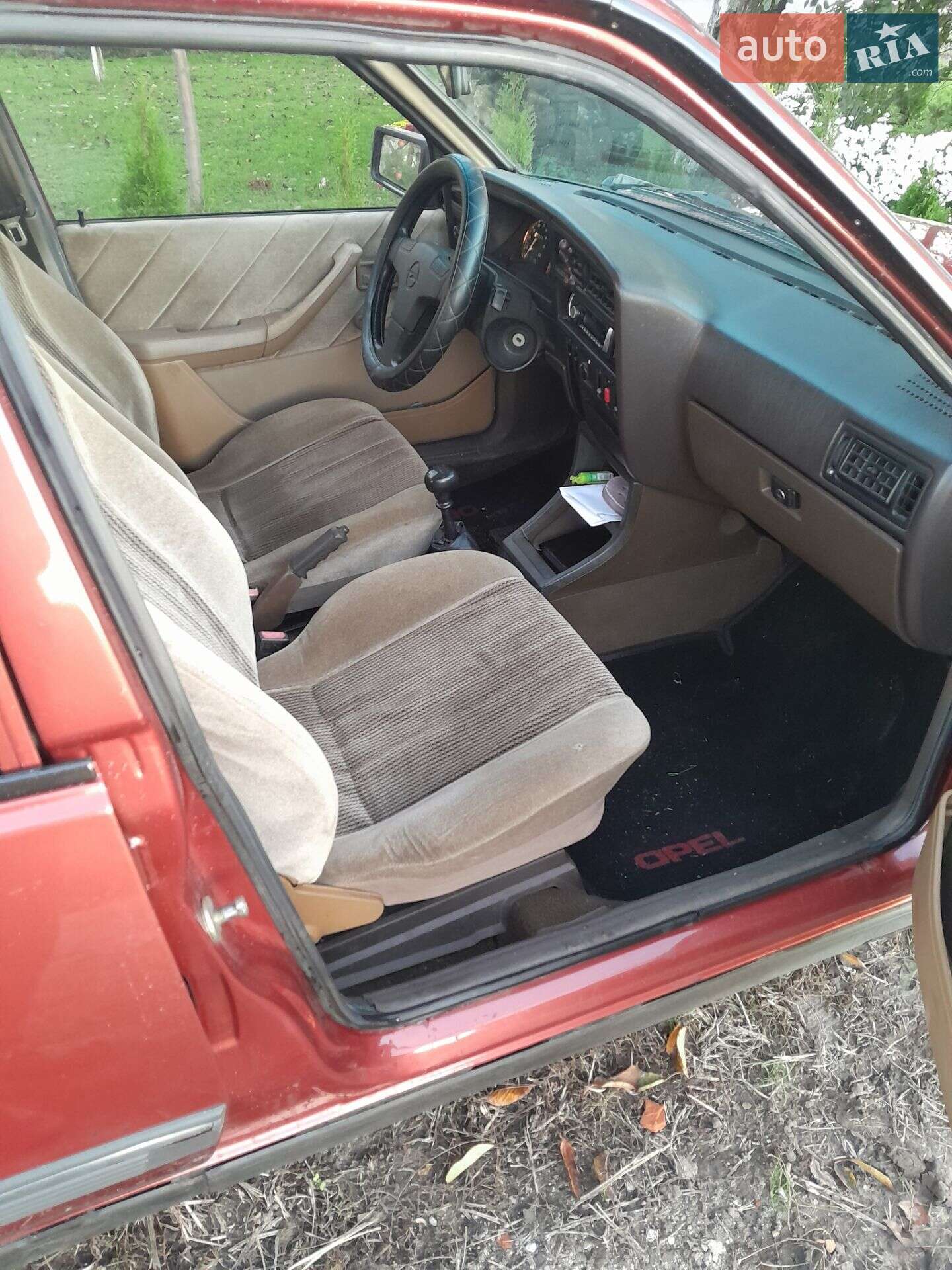 Opel Ascona 1987 VIN W0L000086H6078806 фото оголошення 25 з 30