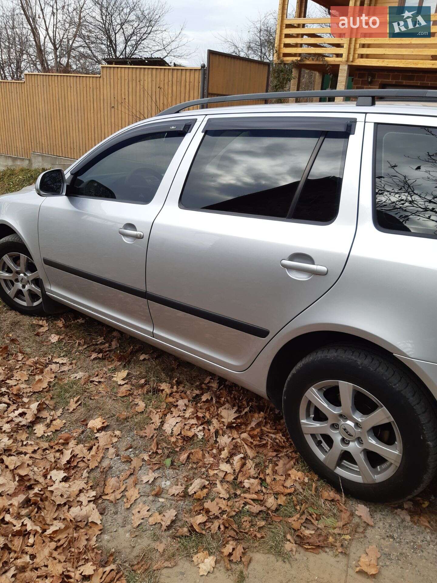 Skoda Octavia 2011 VIN TMBJT61Z3B2138232 фото оголошення 13 з 16