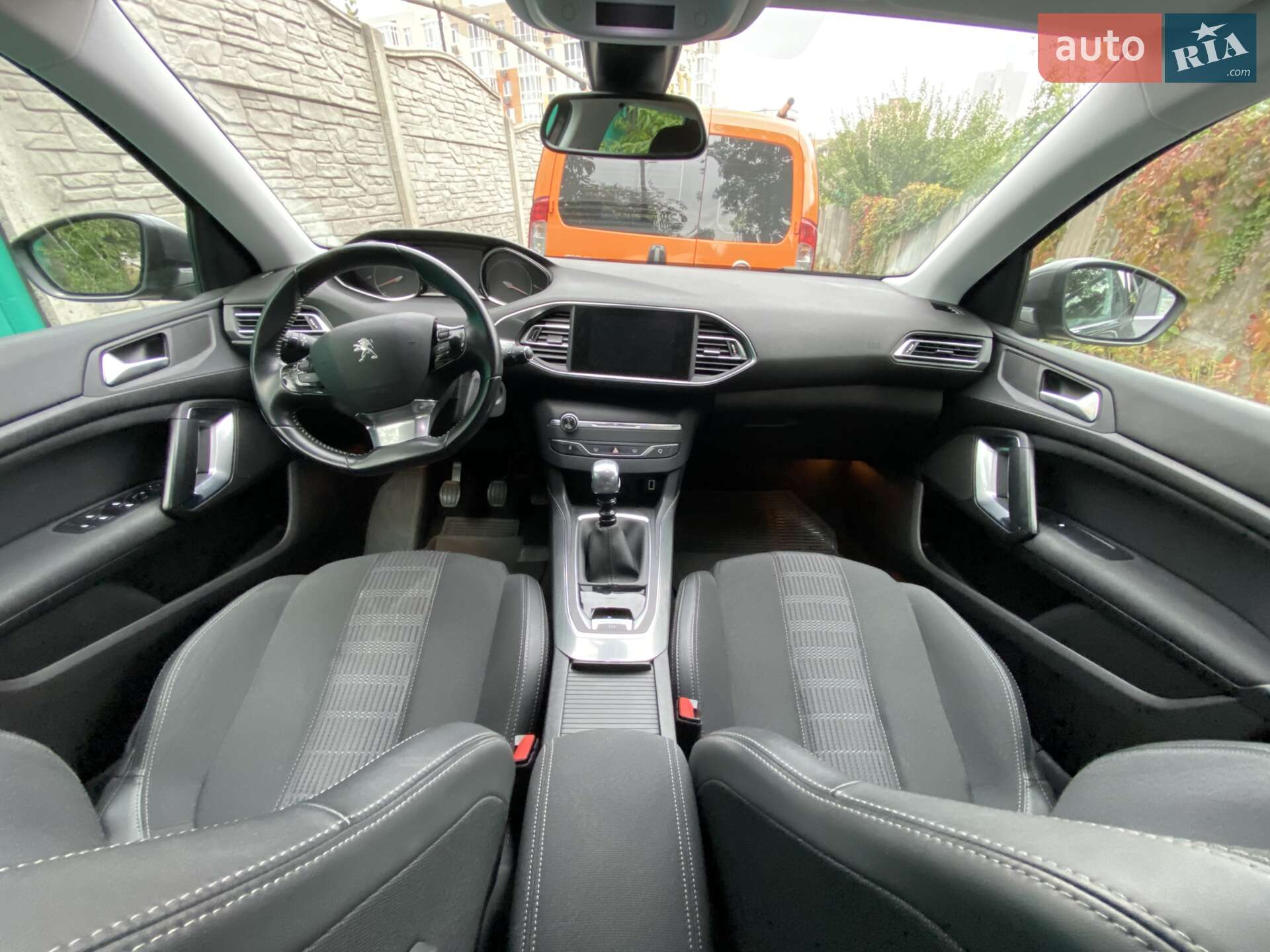 Peugeot 308 2019 VIN VF3LRHNSTJS503621 фото оголошення 10 з 14