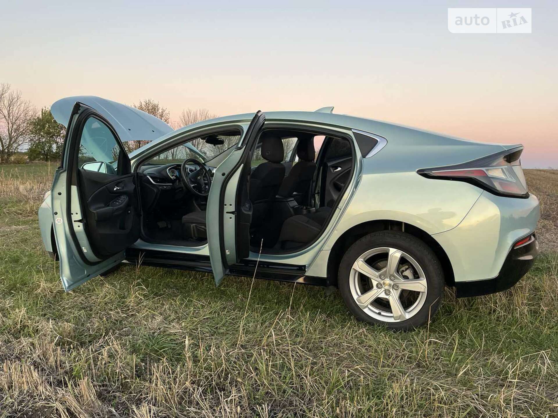 Chevrolet Volt 2018 VIN 1G1RC6S52JU124350 фото оголошення 25 з 67