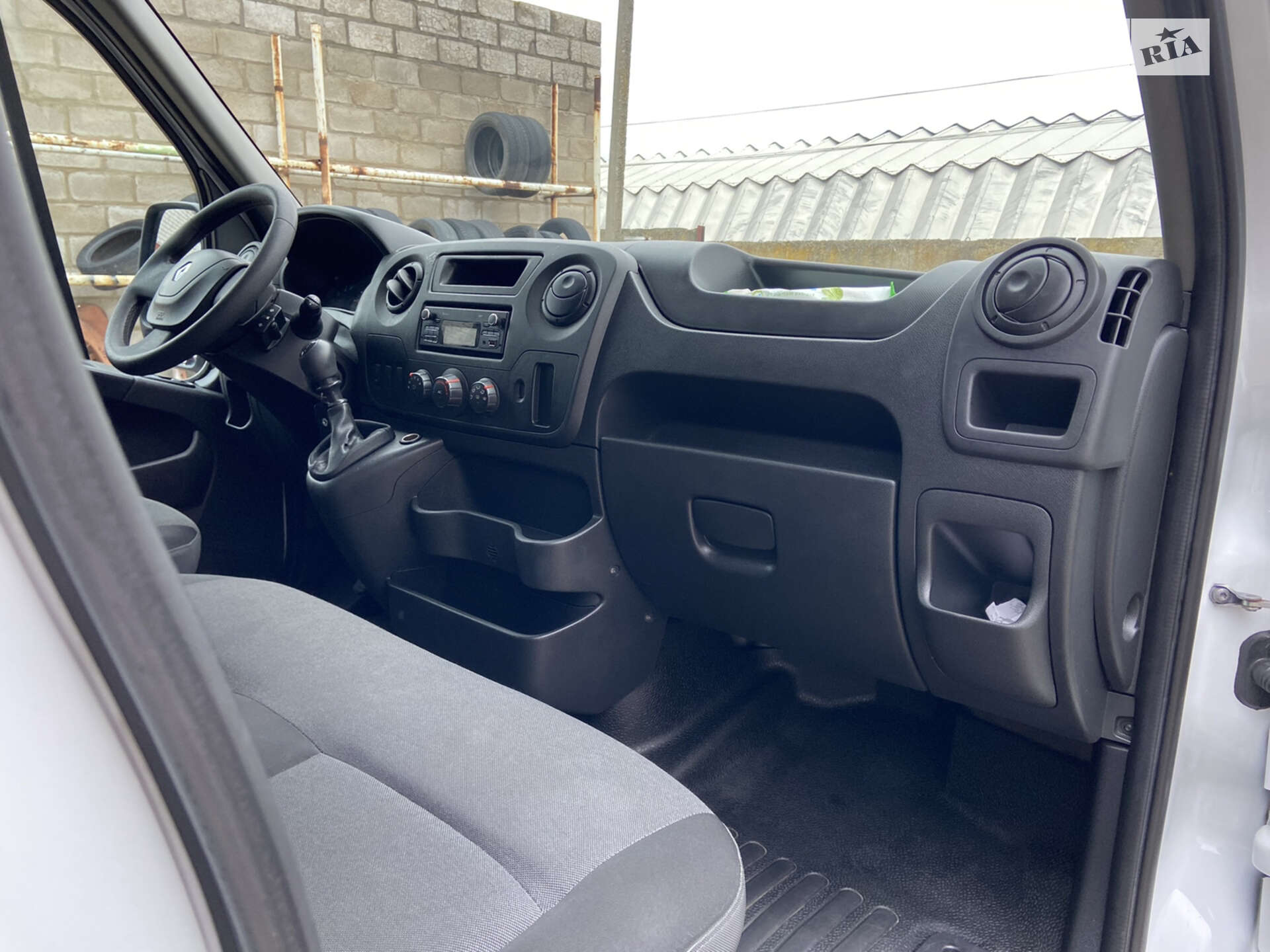 Renault Master 2019 VIN VF1MA000962454645 фото оголошення 16 з 19