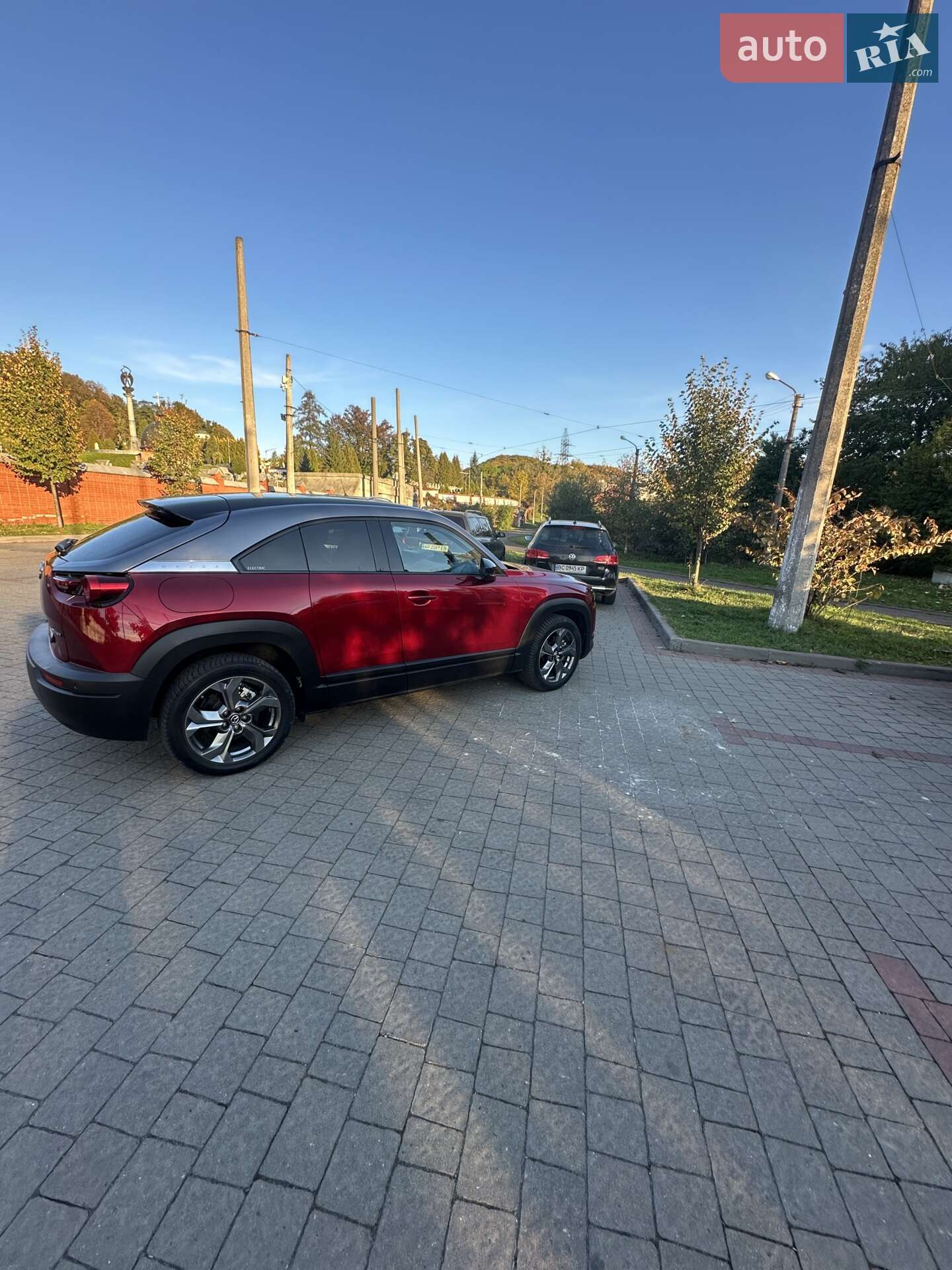 Mazda MX-30 2021 VIN JMZDR1WBJ00119479 фото оголошення 14 з 55
