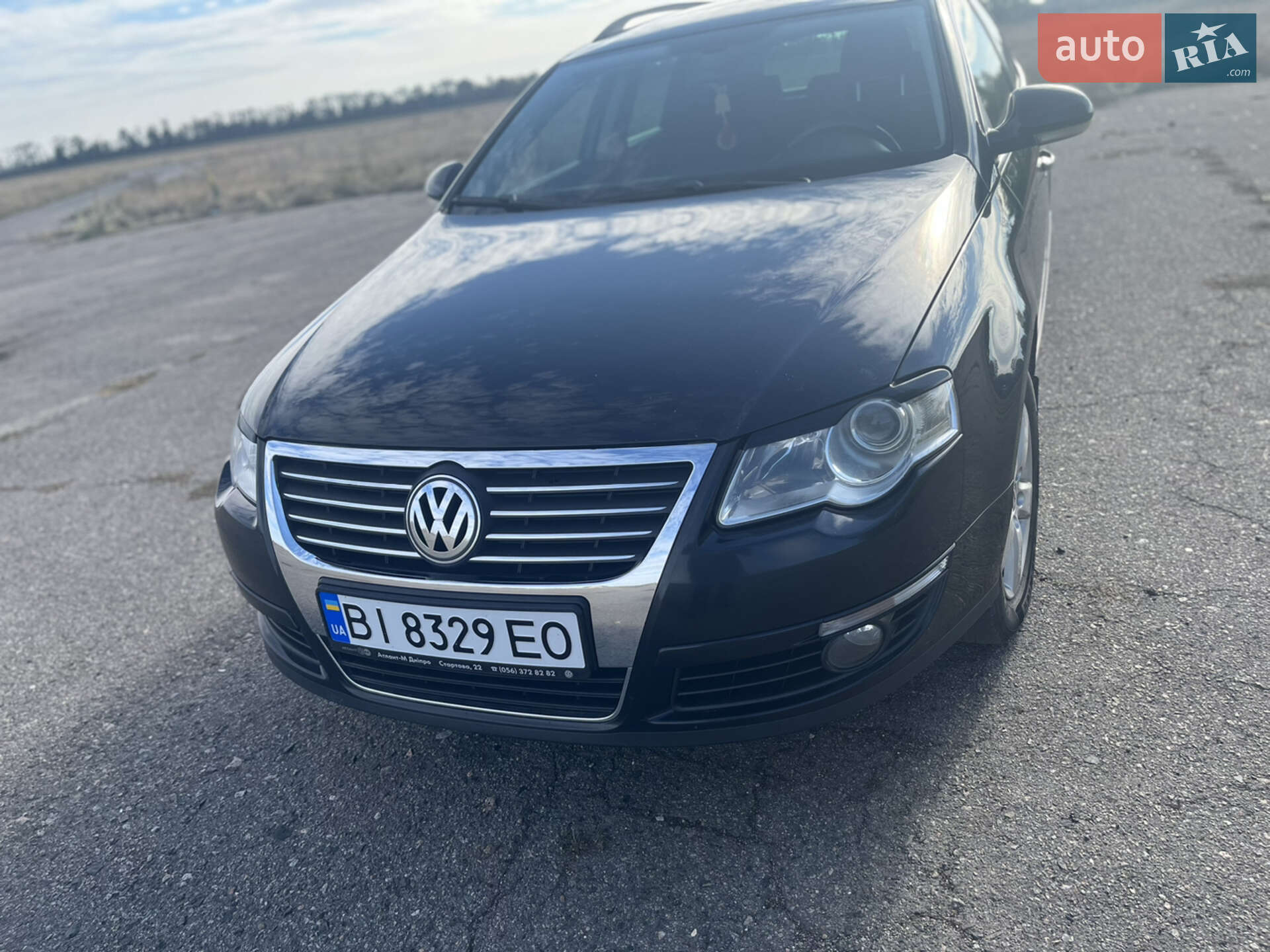 Volkswagen Passat 2010 VIN WVWZZZ3CZAE143477 фото оголошення 2 з 23