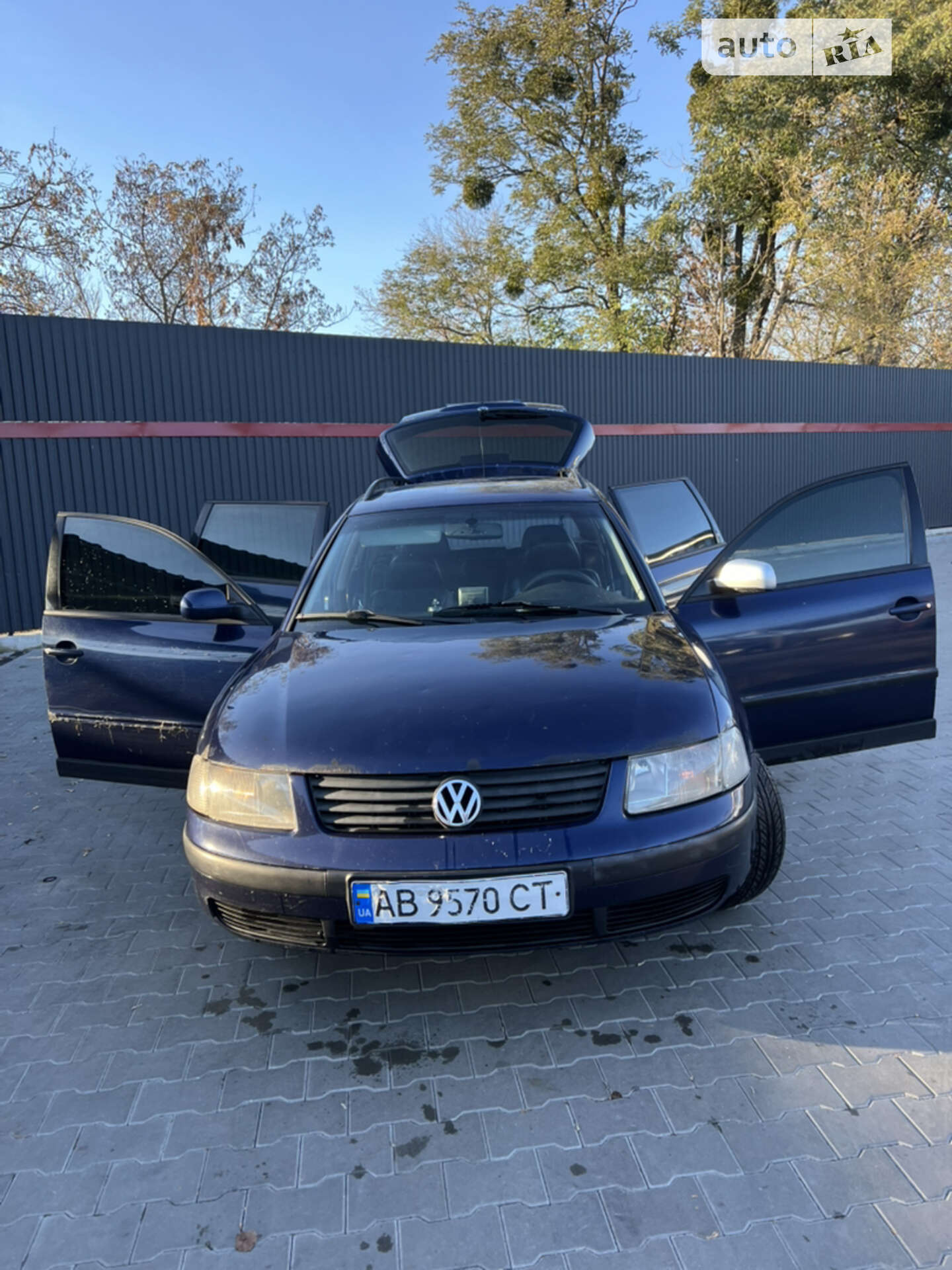 Volkswagen Passat 2000 VIN WVWZZZ3BZYE127453 фото оголошення 7 з 10