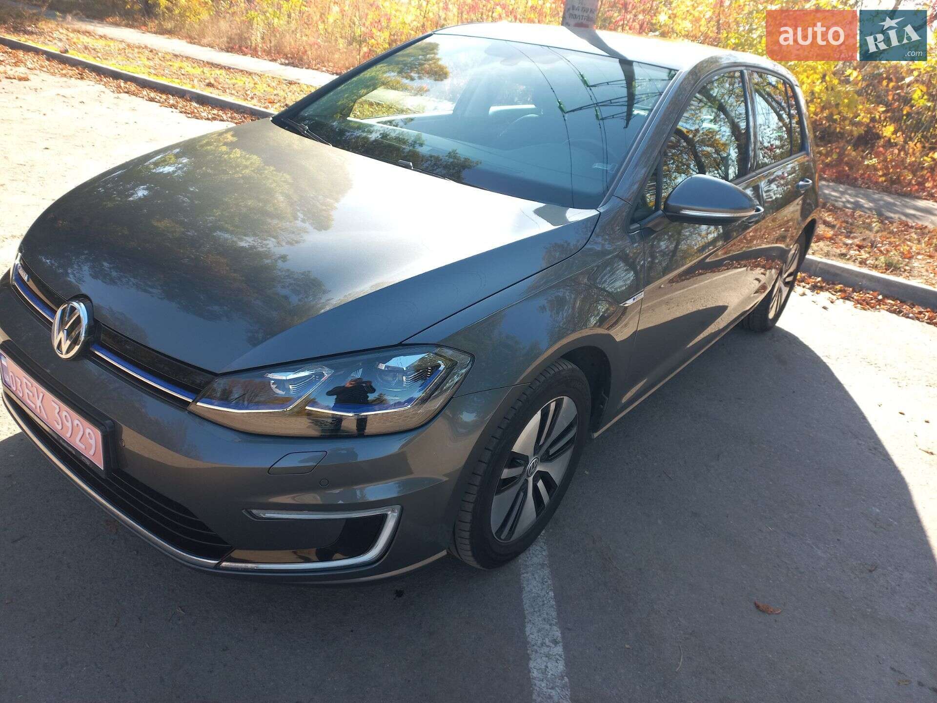 Volkswagen e-Golf 2018 VIN WVWZZZAUZJ8907106 фото оголошення 10 з 31