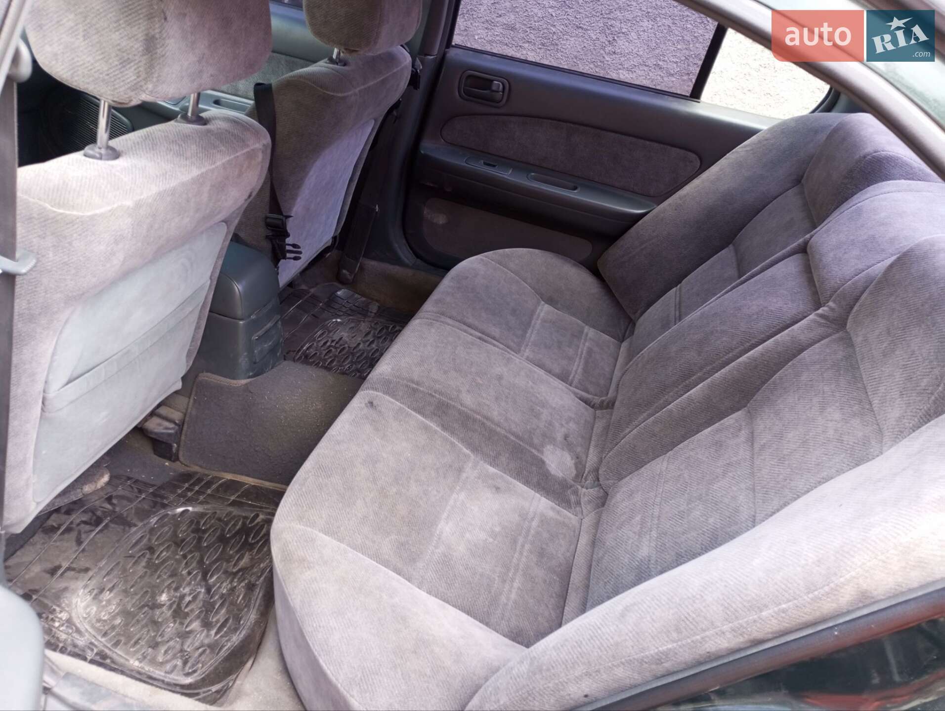 Nissan Maxima 1996 VIN JN1CCUA32Z0021304 фото оголошення 6 з 6