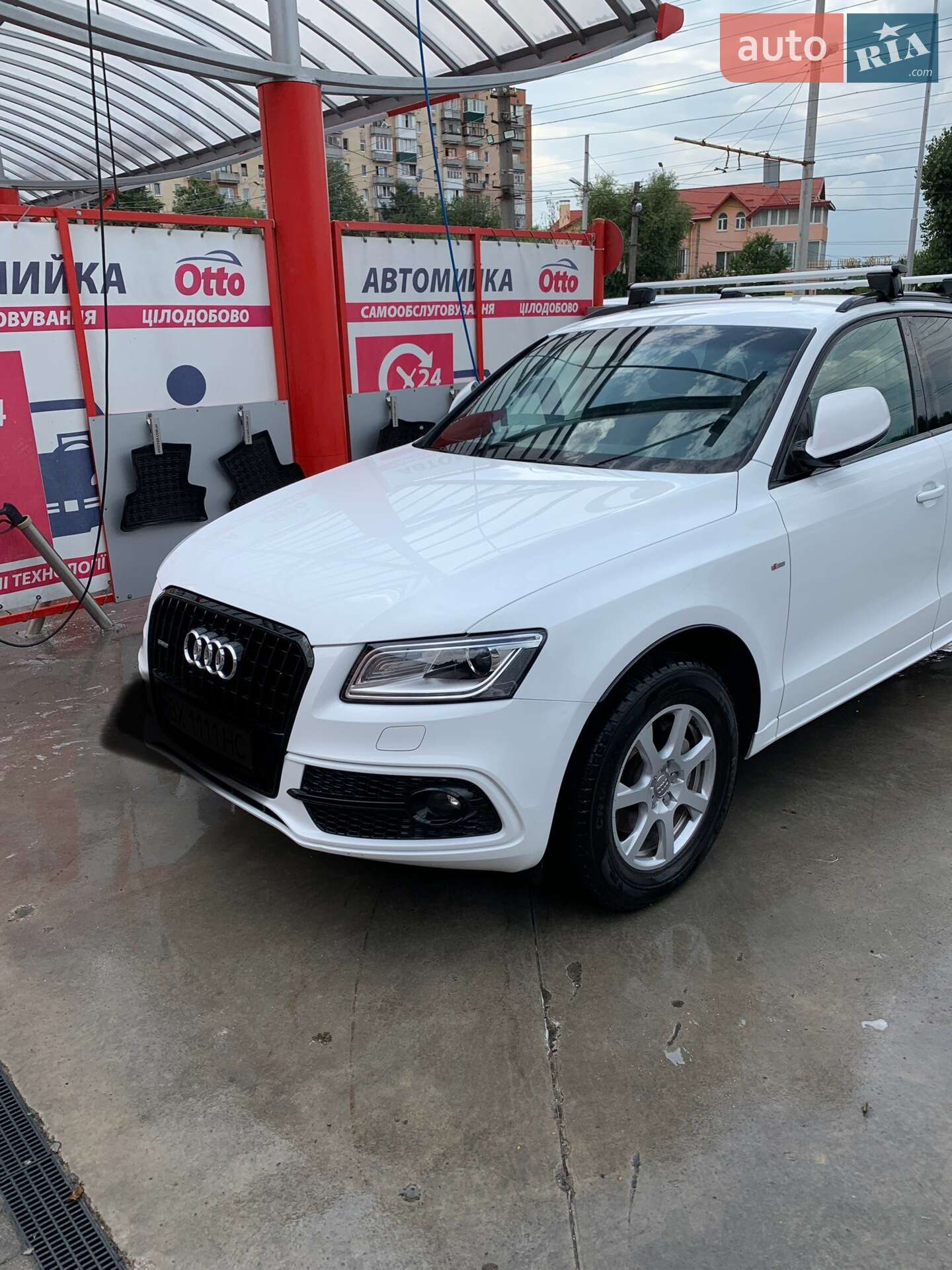 Audi Q5 2014 VIN WAUZZZ8RXEA118625 фото оголошення 4 з 10