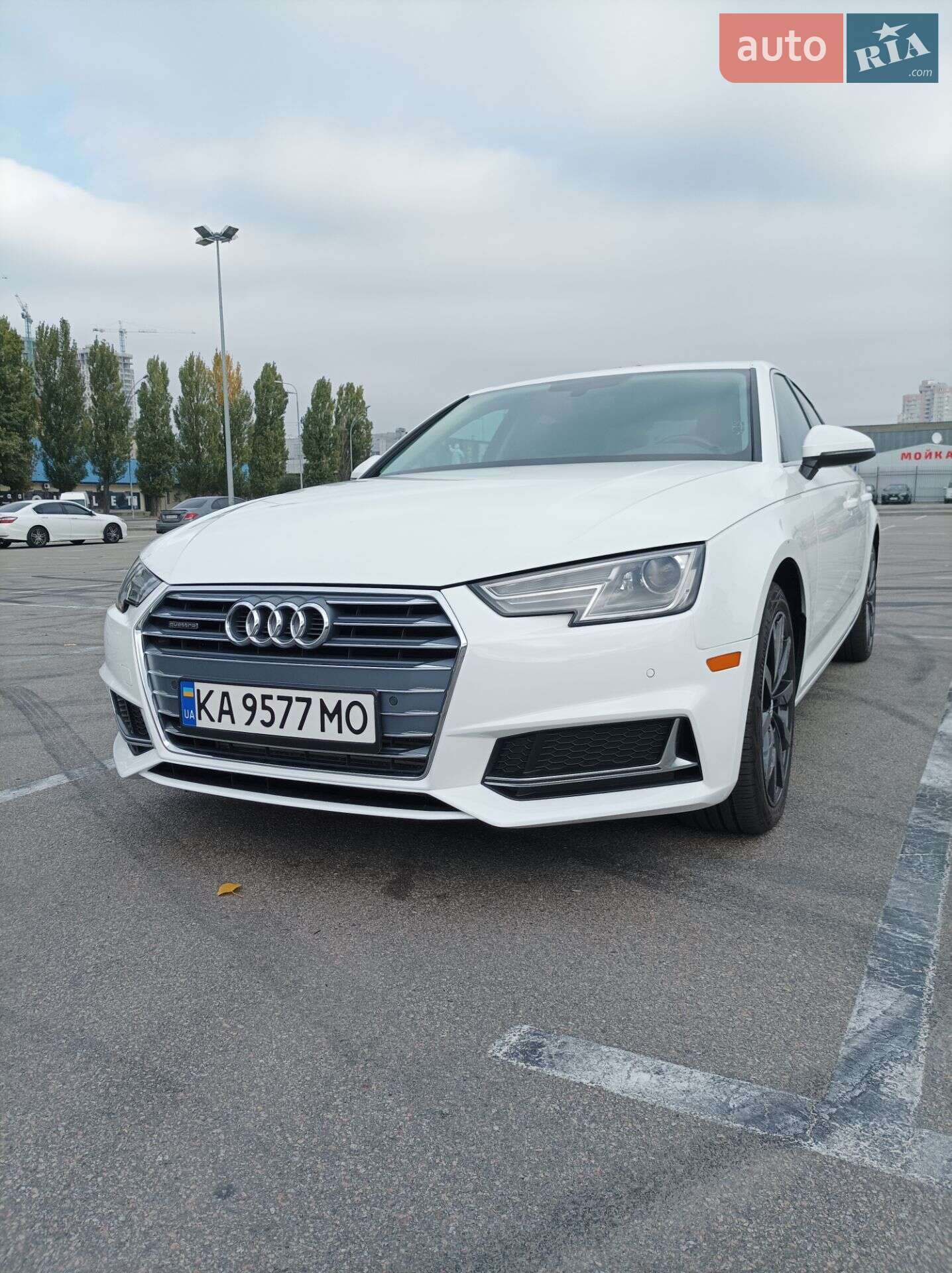 Audi A4 2019 VIN WAUANAF49KN020272 фото оголошення 21 з 23