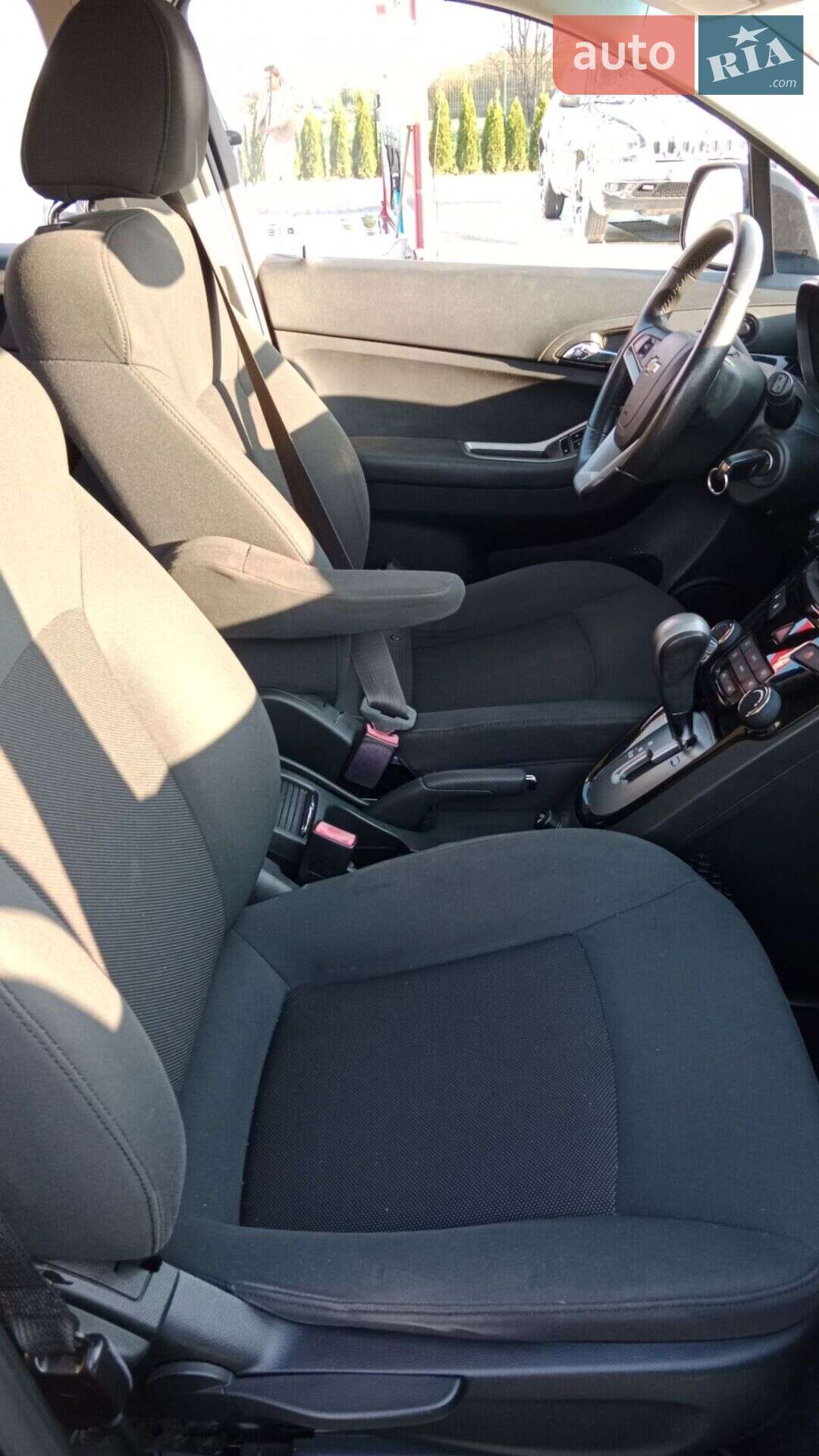 Chevrolet Orlando 2012 VIN KL1YA75Y9CK769470 фото оголошення 20 з 25