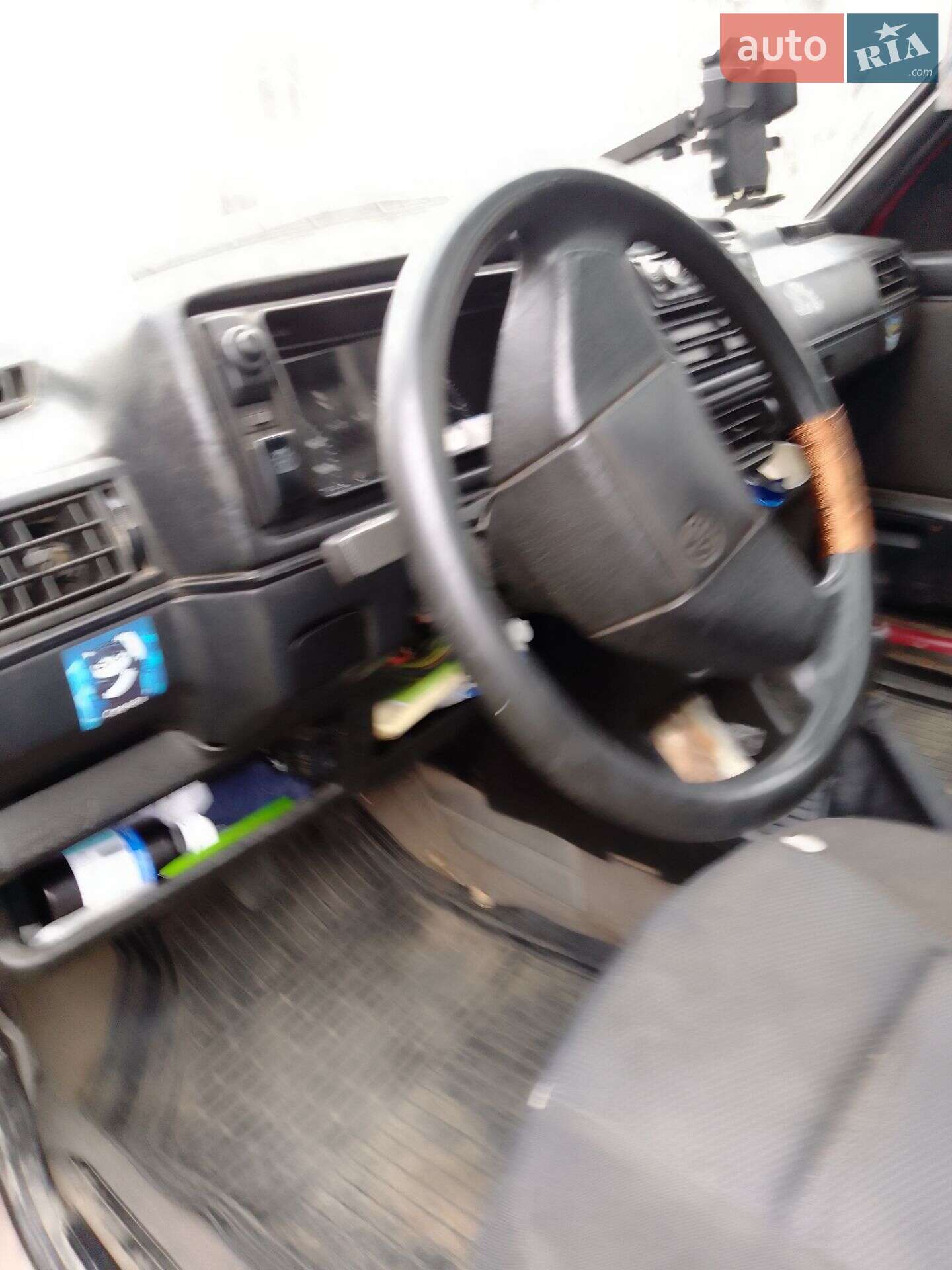 Volkswagen Jetta 1989 VIN WVWZZZ1GZKW238960 фото оголошення 16 з 33