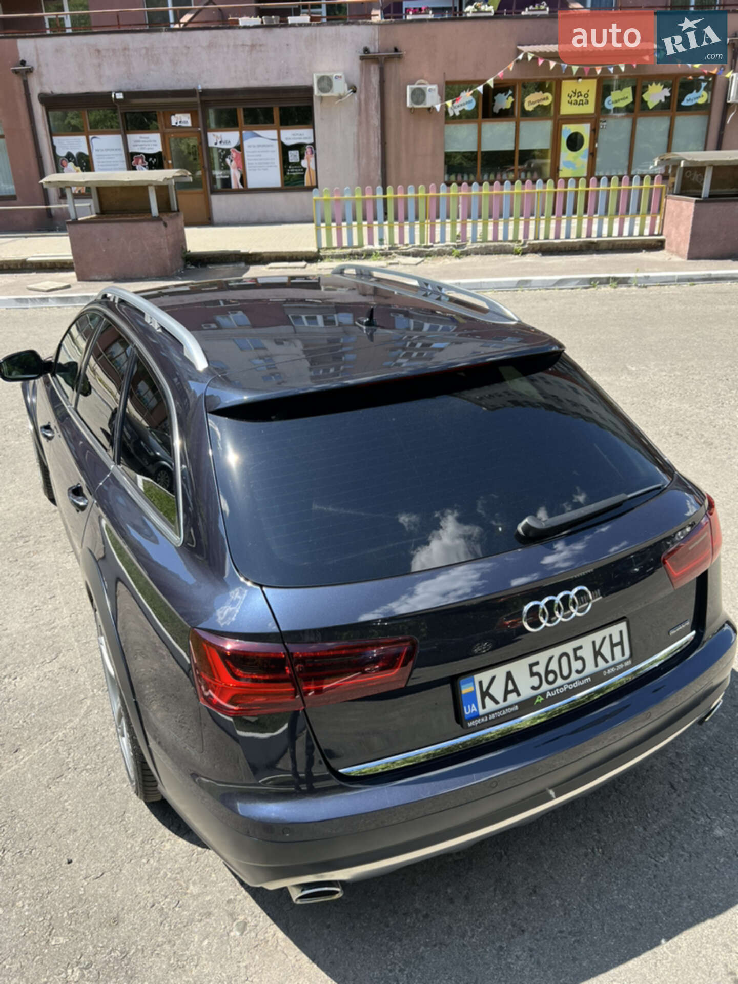 Audi A6 Allroad 2018 VIN WAUZZZ4G1JN124143 фото оголошення 5 з 19