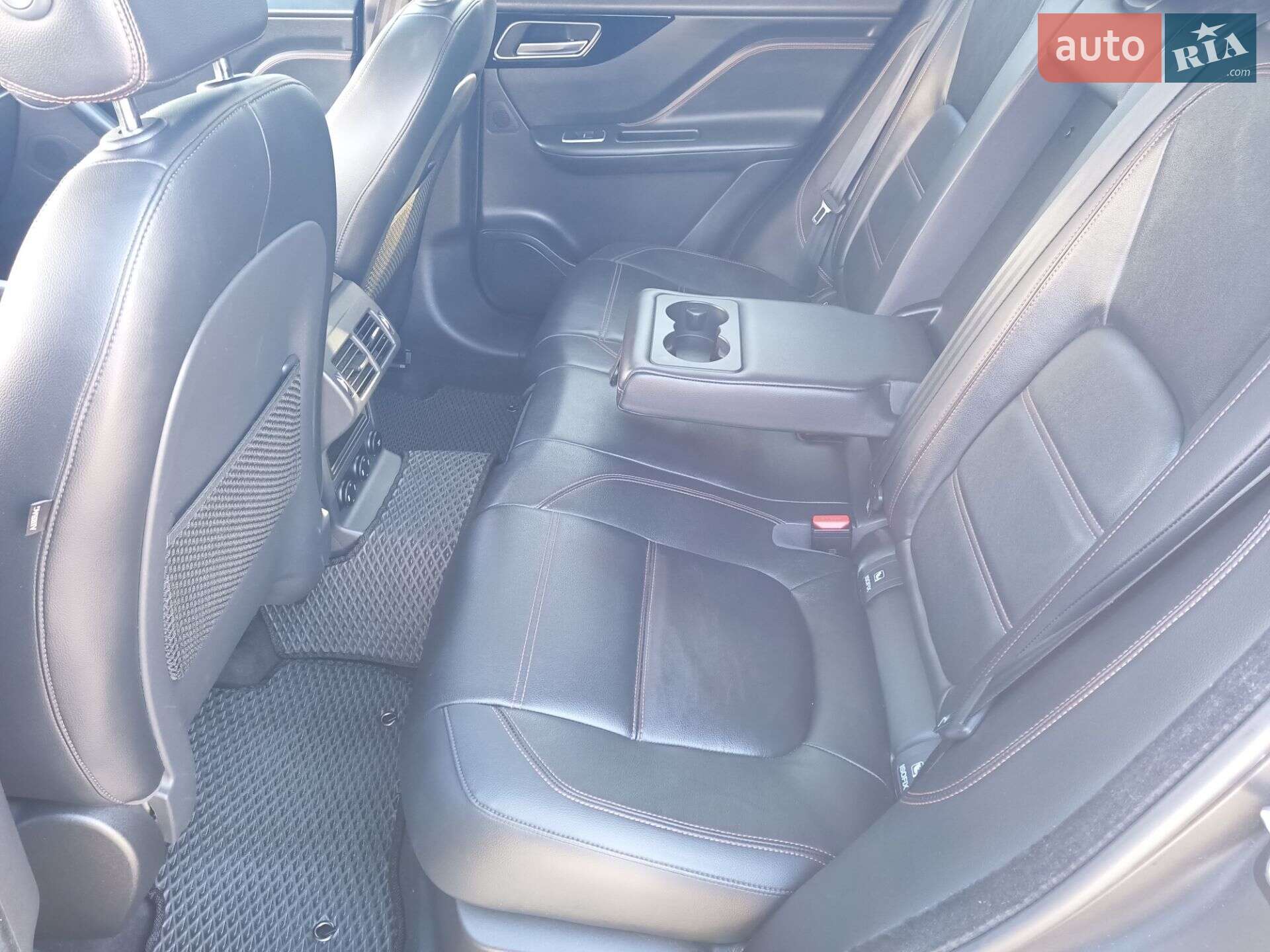 Jaguar F-Pace 2019 VIN SADCK2GX3LA635626 фото оголошення 71 з 80
