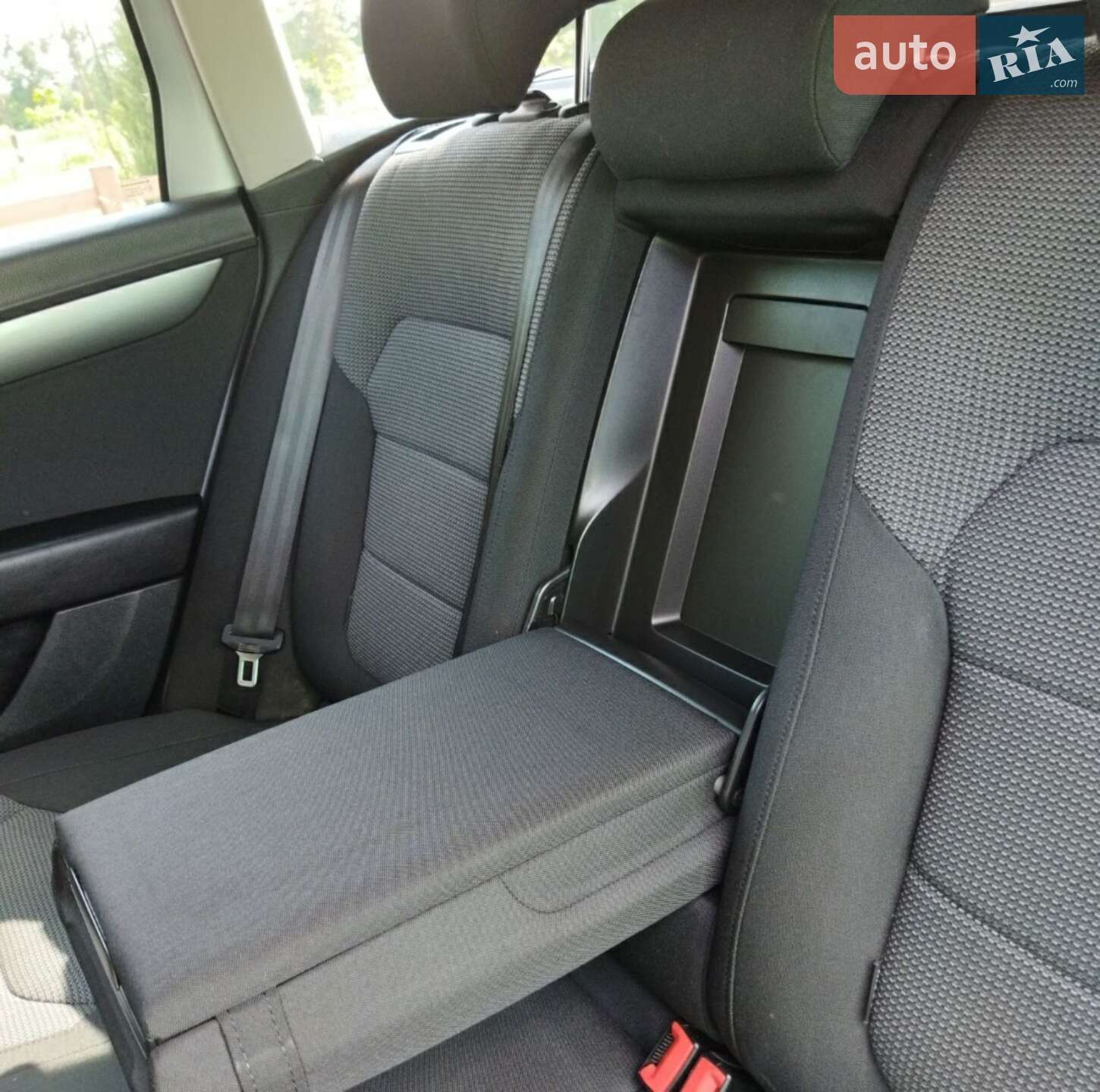 Volkswagen Passat 2012 VIN WVWZZZ3CZCE123398 фото оголошення 4 з 19