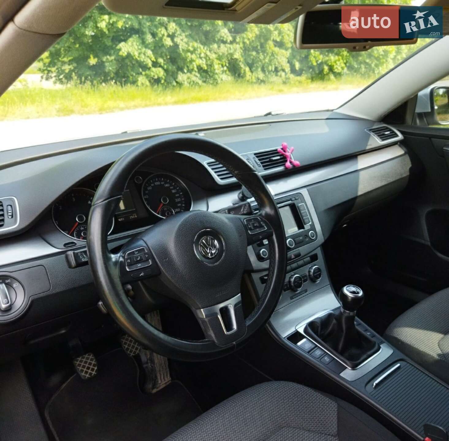 Volkswagen Passat 2012 VIN WVWZZZ3CZCE123398 фото оголошення 9 з 19
