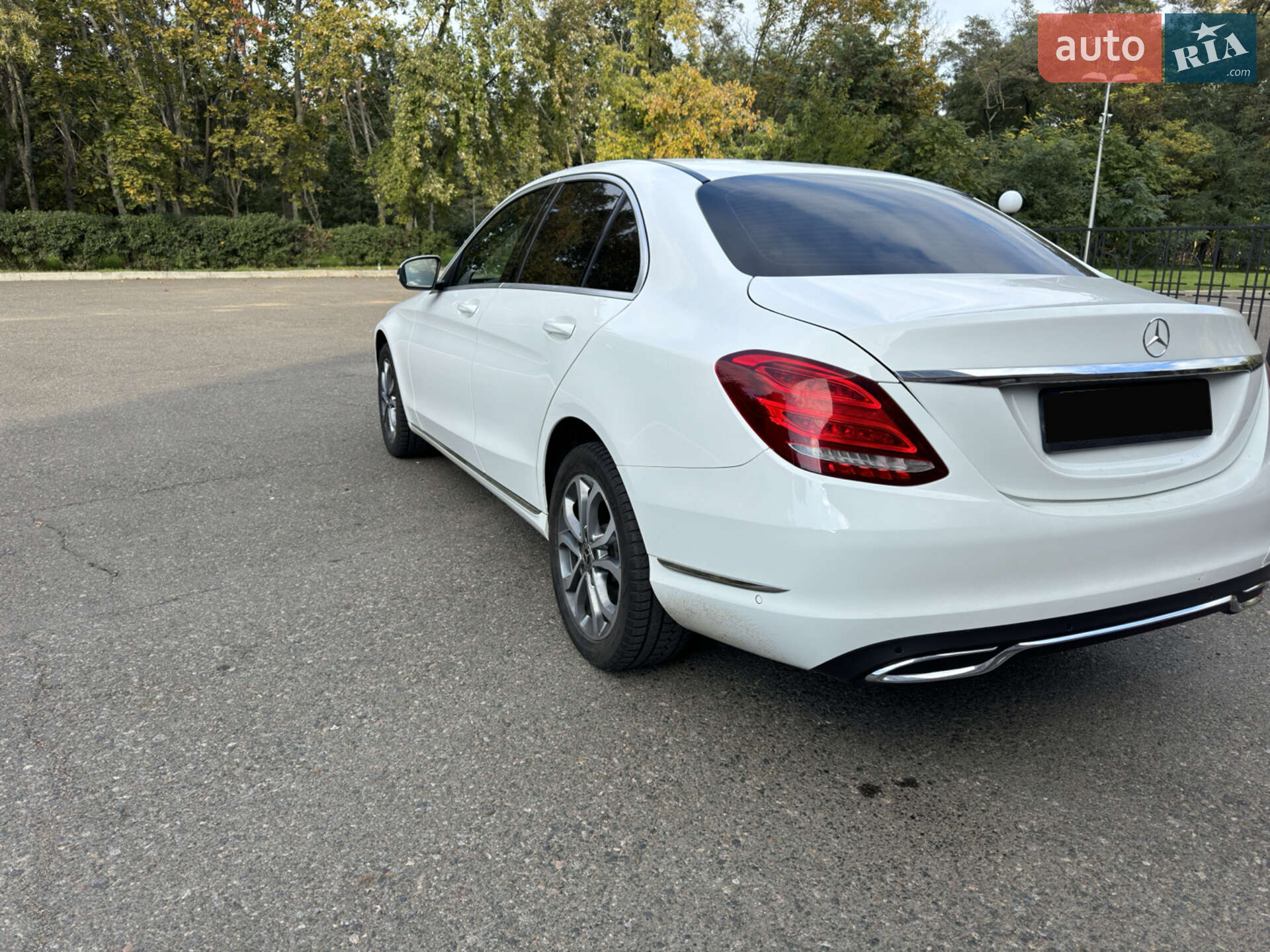 Mercedes-Benz C-Class 2014 VIN WDD2050401F041290 фото оголошення 5 з 10