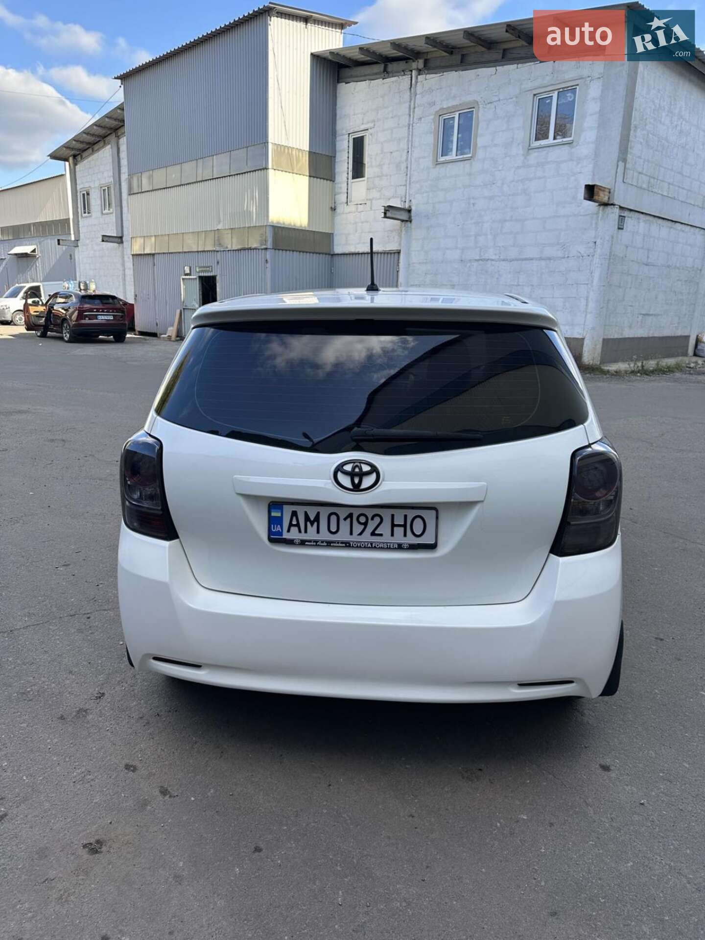 Toyota Verso 2011 VIN NMTDD26R70R054737 фото оголошення 5 з 9
