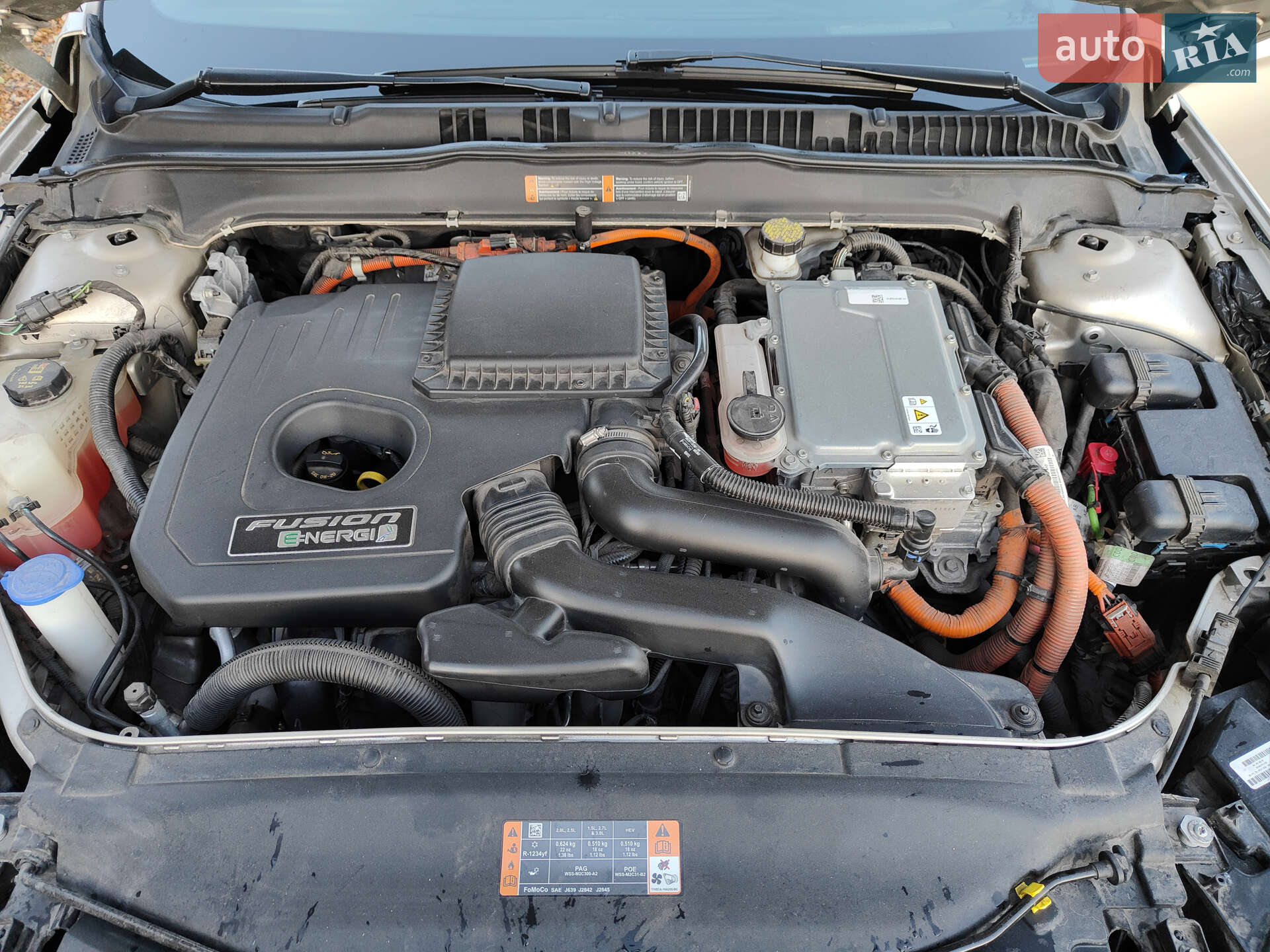 Ford Fusion 2019 VIN 3FA6P0SU4KR185250 фото оголошення 11 з 17