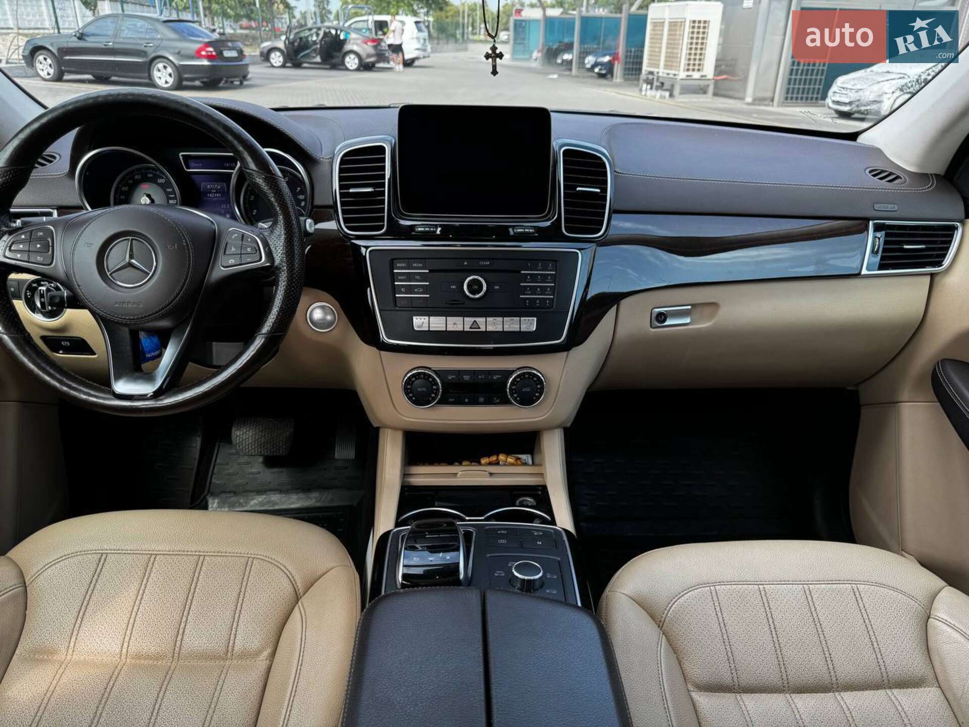 Mercedes-Benz GLS-Class 2018 VIN 4JGDF6EE9JB175100 фото оголошення 18 з 24