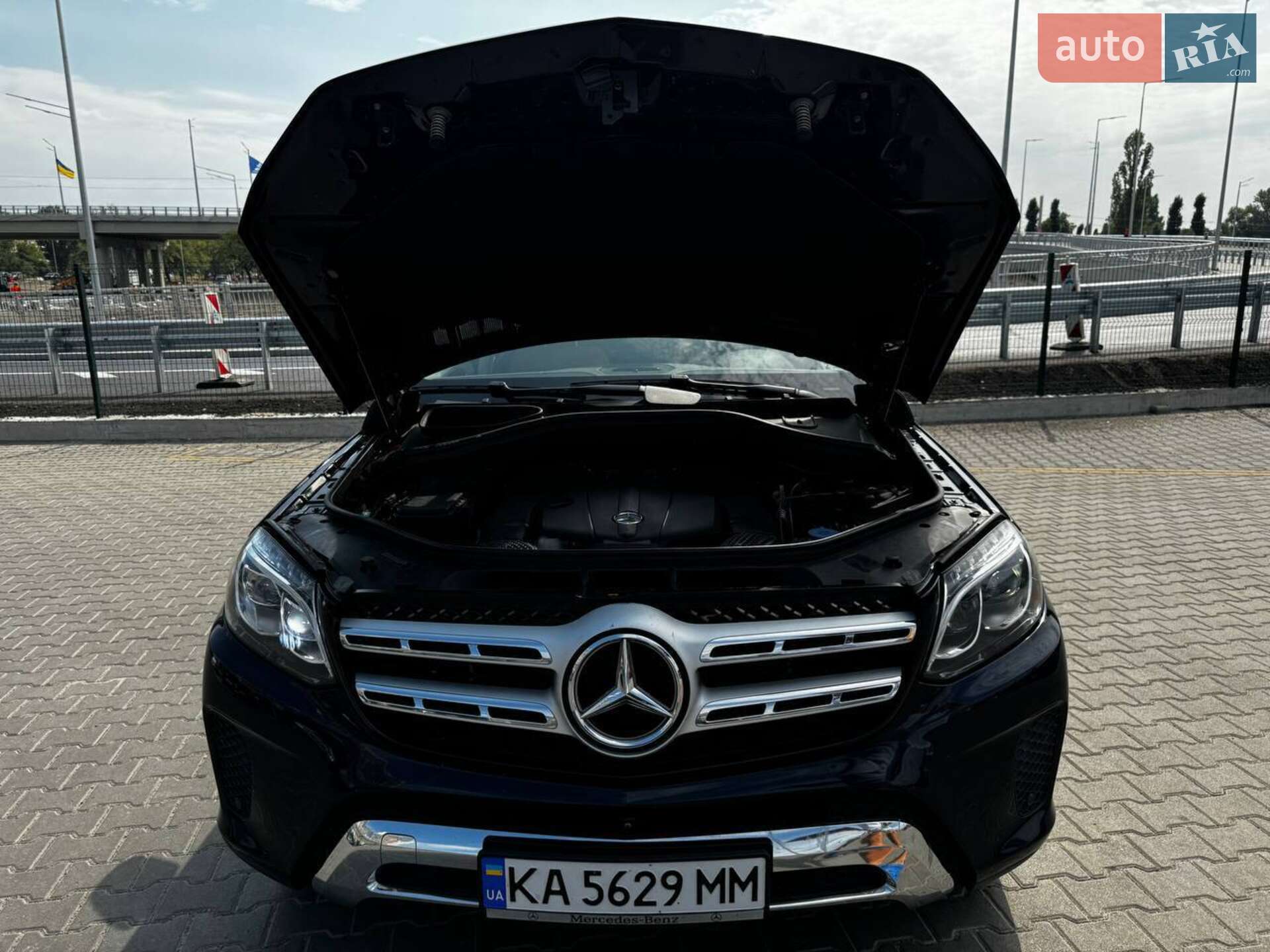 Mercedes-Benz GLS-Class 2018 VIN 4JGDF6EE9JB175100 фото оголошення 22 з 24