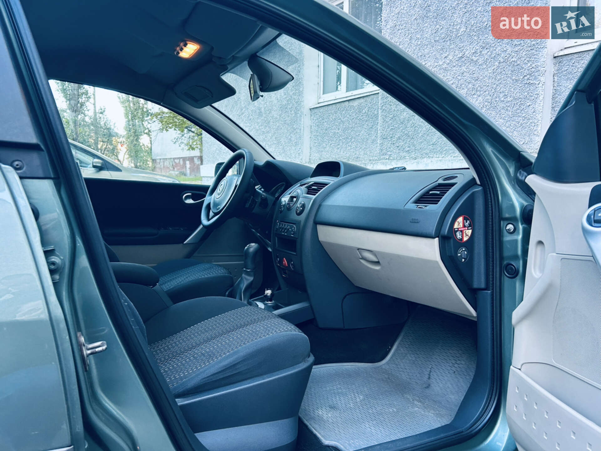 Renault Megane 2007 VIN VF1KM1R0H37327138 фото оголошення 4 з 5