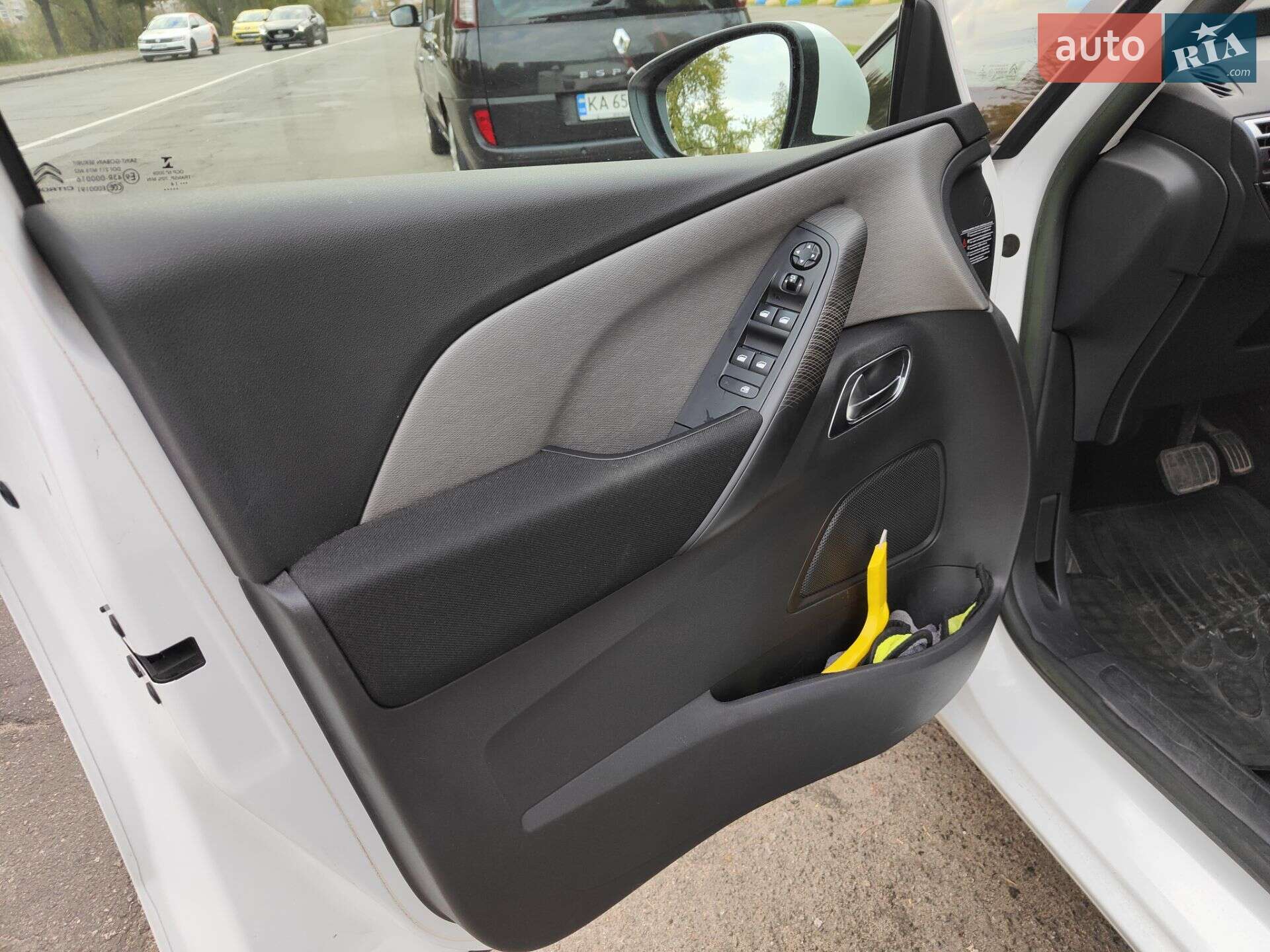 Citroen C4 Picasso 2014 VIN VF73A9HC8EJ659483 фото оголошення 16 з 32