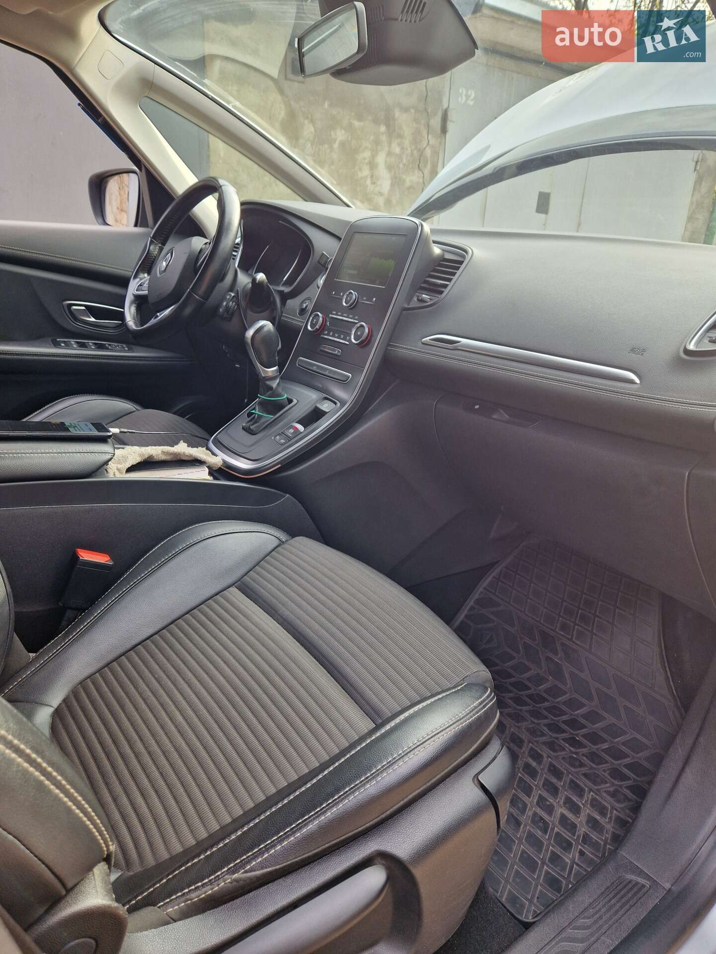 Renault Grand Scenic 2018 VIN VF1RFA00661115263 фото оголошення 8 з 10