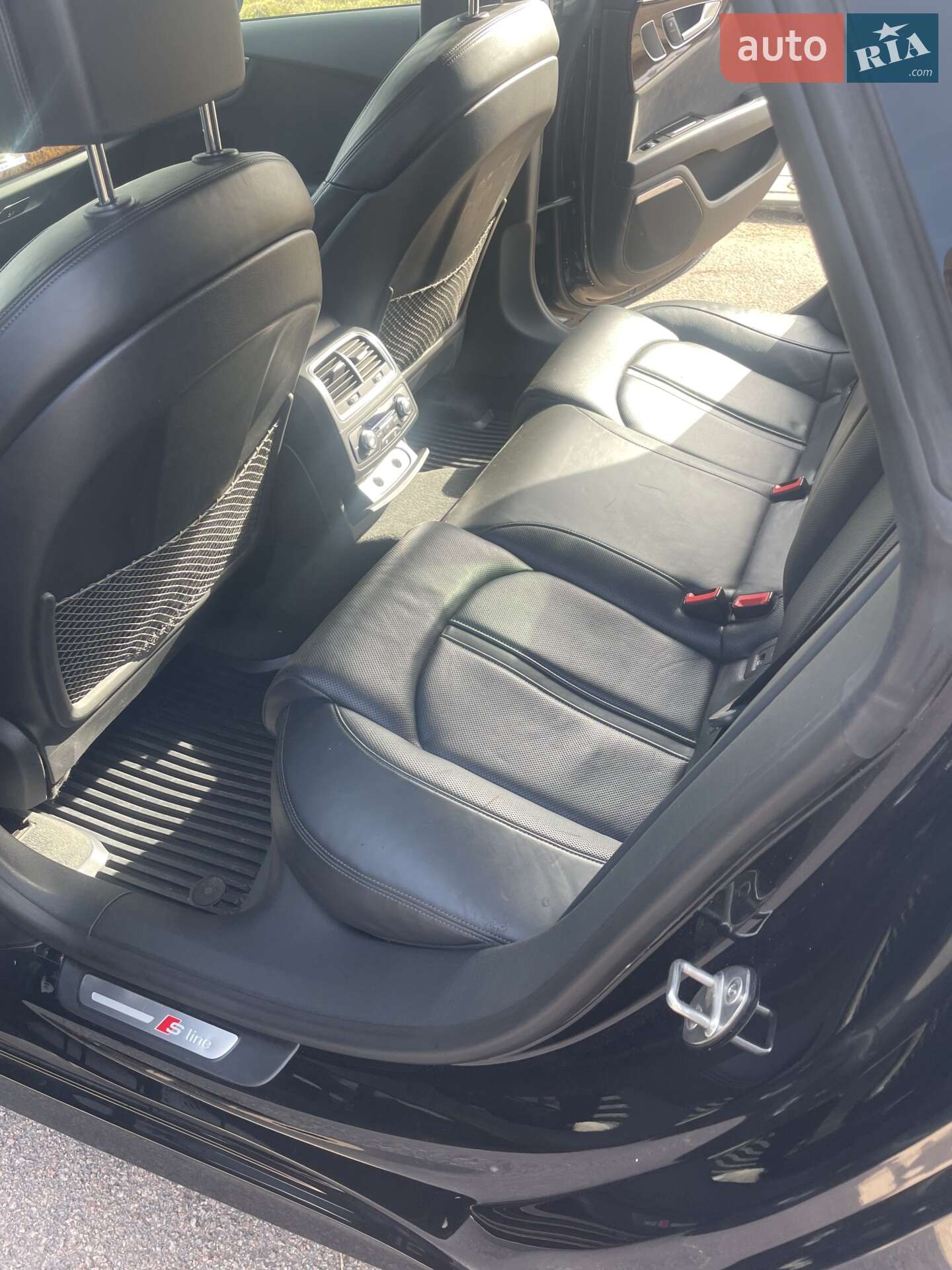 Audi A7 Sportback 2017 VIN WAUW2AFC7HN026148 фото оголошення 11 з 18