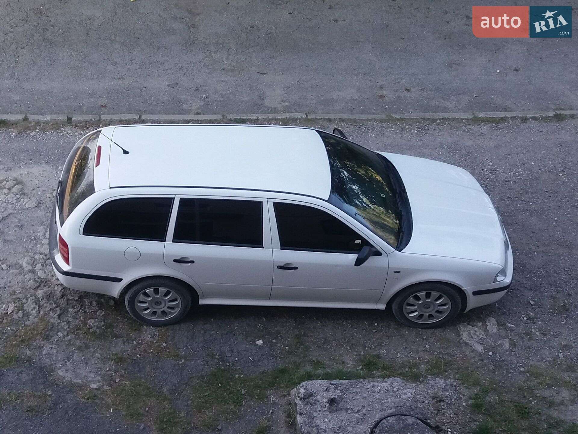 Skoda Octavia 2003 VIN TMBJX21U542864274 фото оголошення 9 з 15