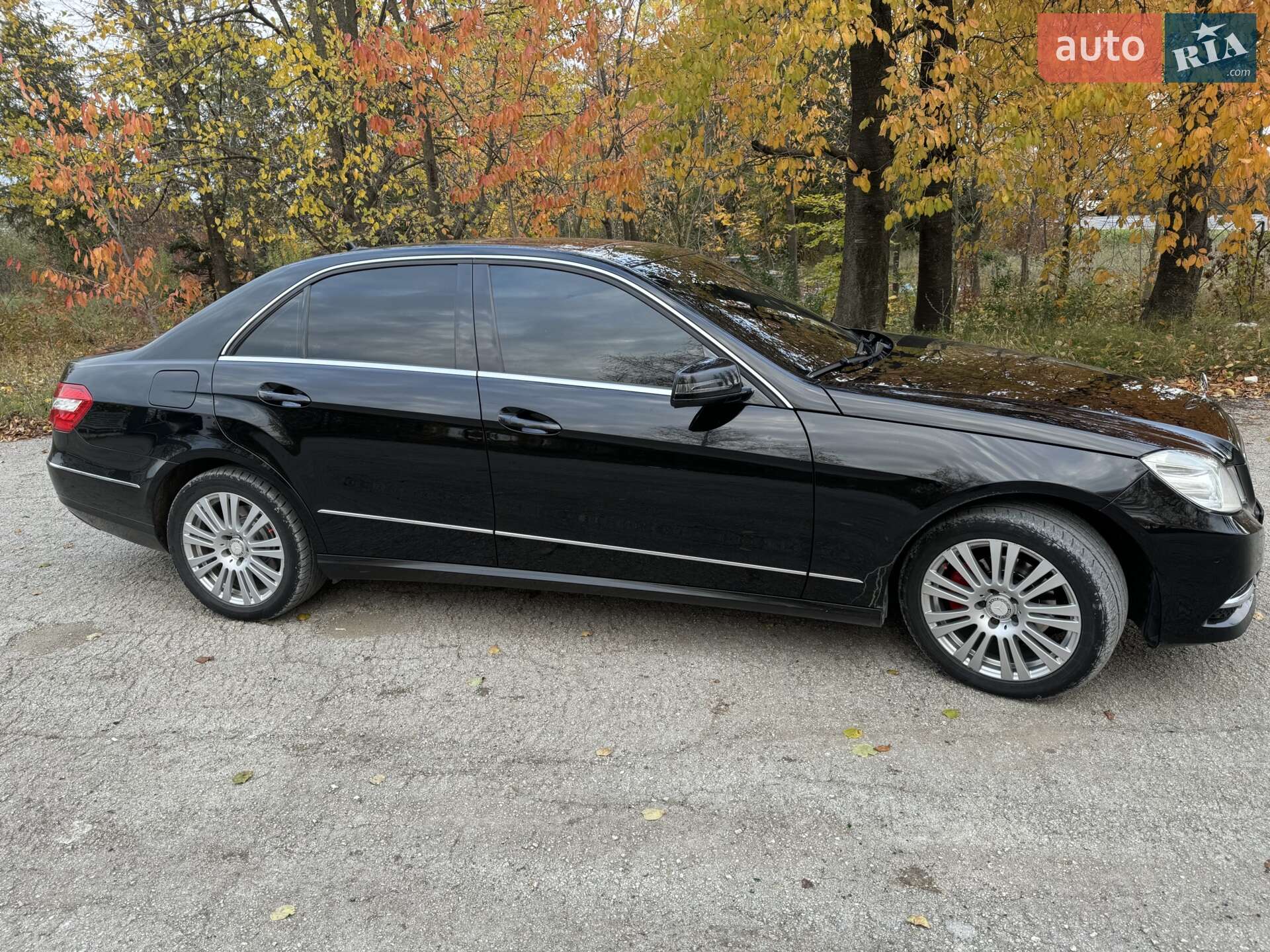 Mercedes-Benz E-Class 2011 VIN WDD2120051A478872 фото оголошення 4 з 7