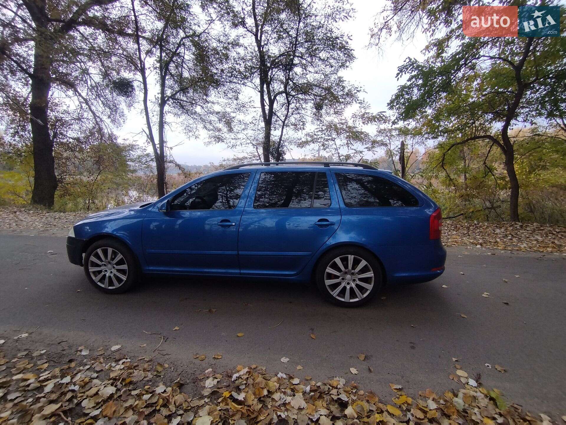 Skoda Octavia 2009 VIN TMBUH61Z682237747 фото оголошення 3 з 10