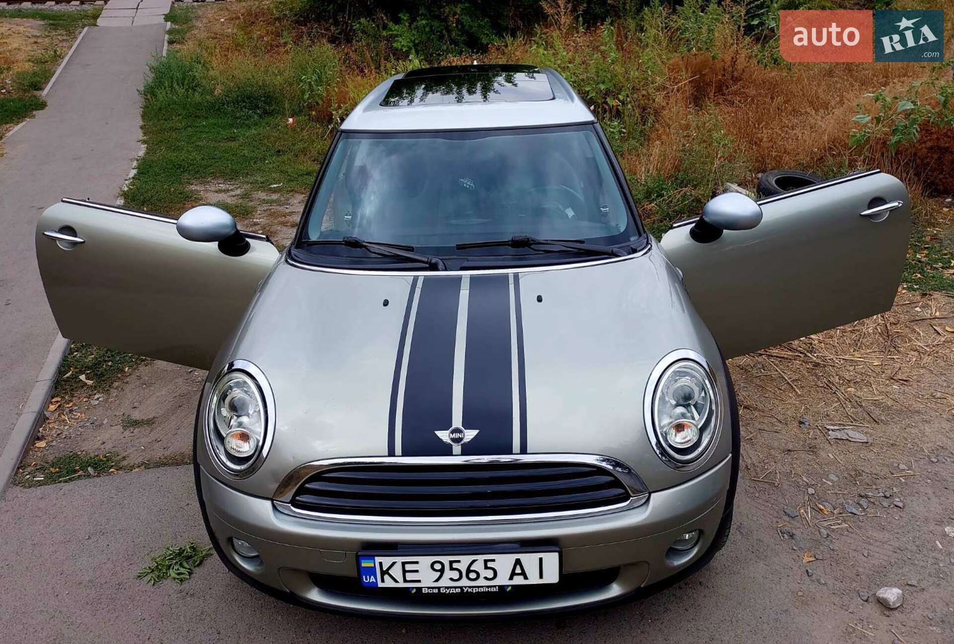 MINI Clubman 2009 VIN WMWML33559TX34885 фото оголошення 2 з 16