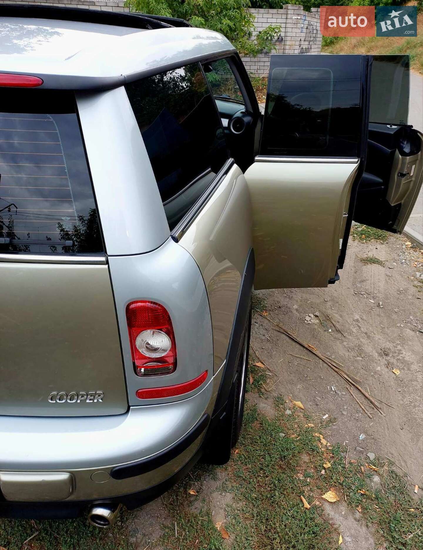 MINI Clubman 2009 VIN WMWML33559TX34885 фото оголошення 10 з 16