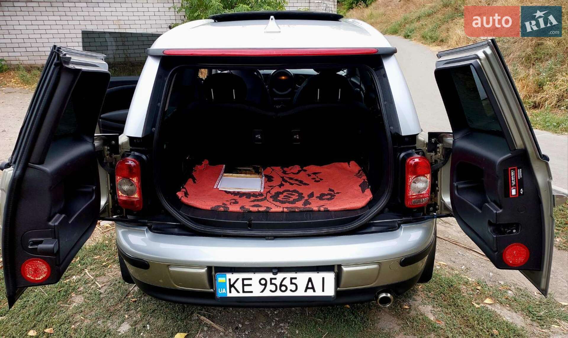 MINI Clubman 2009 VIN WMWML33559TX34885 фото оголошення 11 з 16