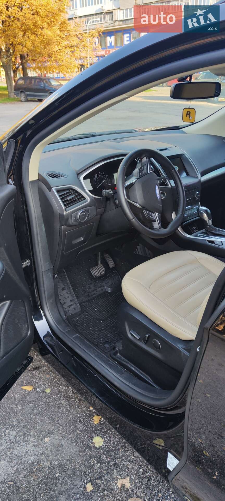 Ford Edge 2018 VIN 2FMPK4J81JBC16469 фото оголошення 3 з 21