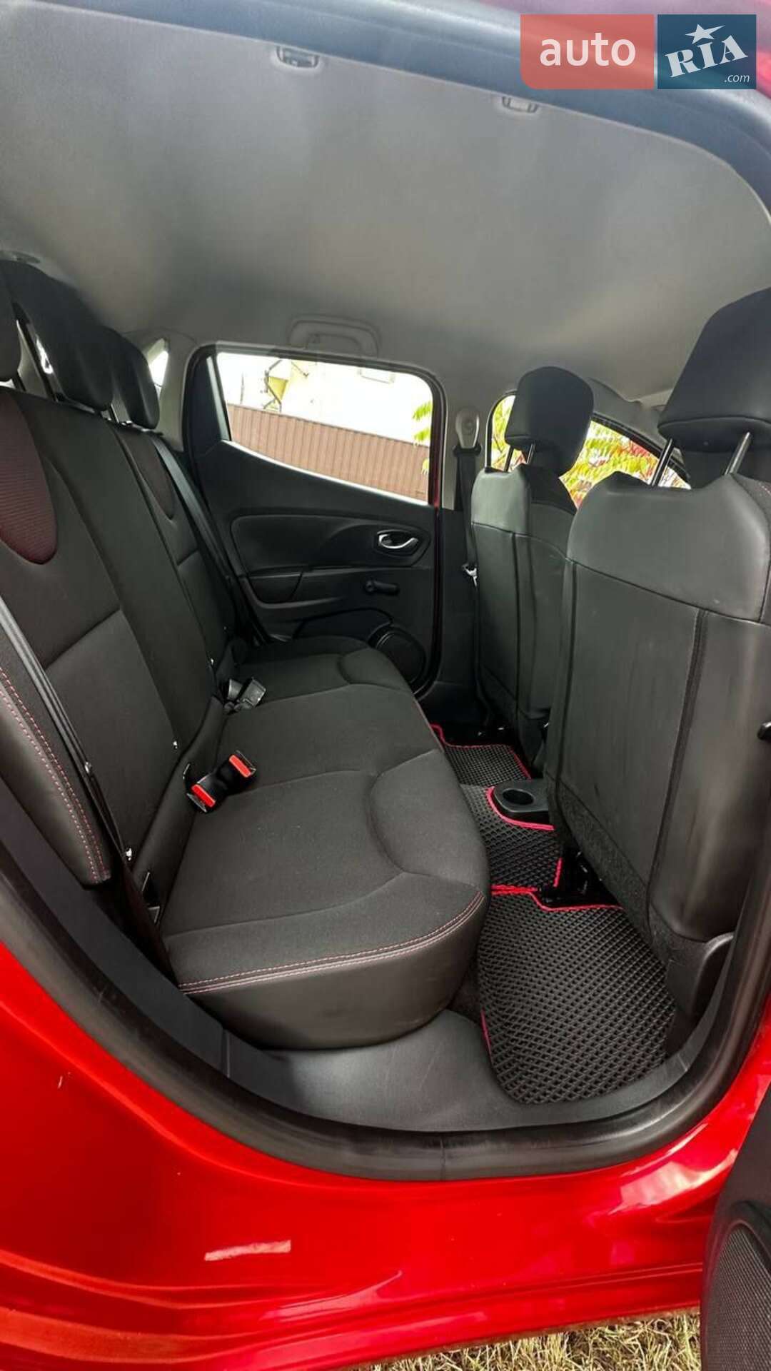 Renault Clio 2015 VIN VF15RBF0A53976049 фото оголошення 5 з 11