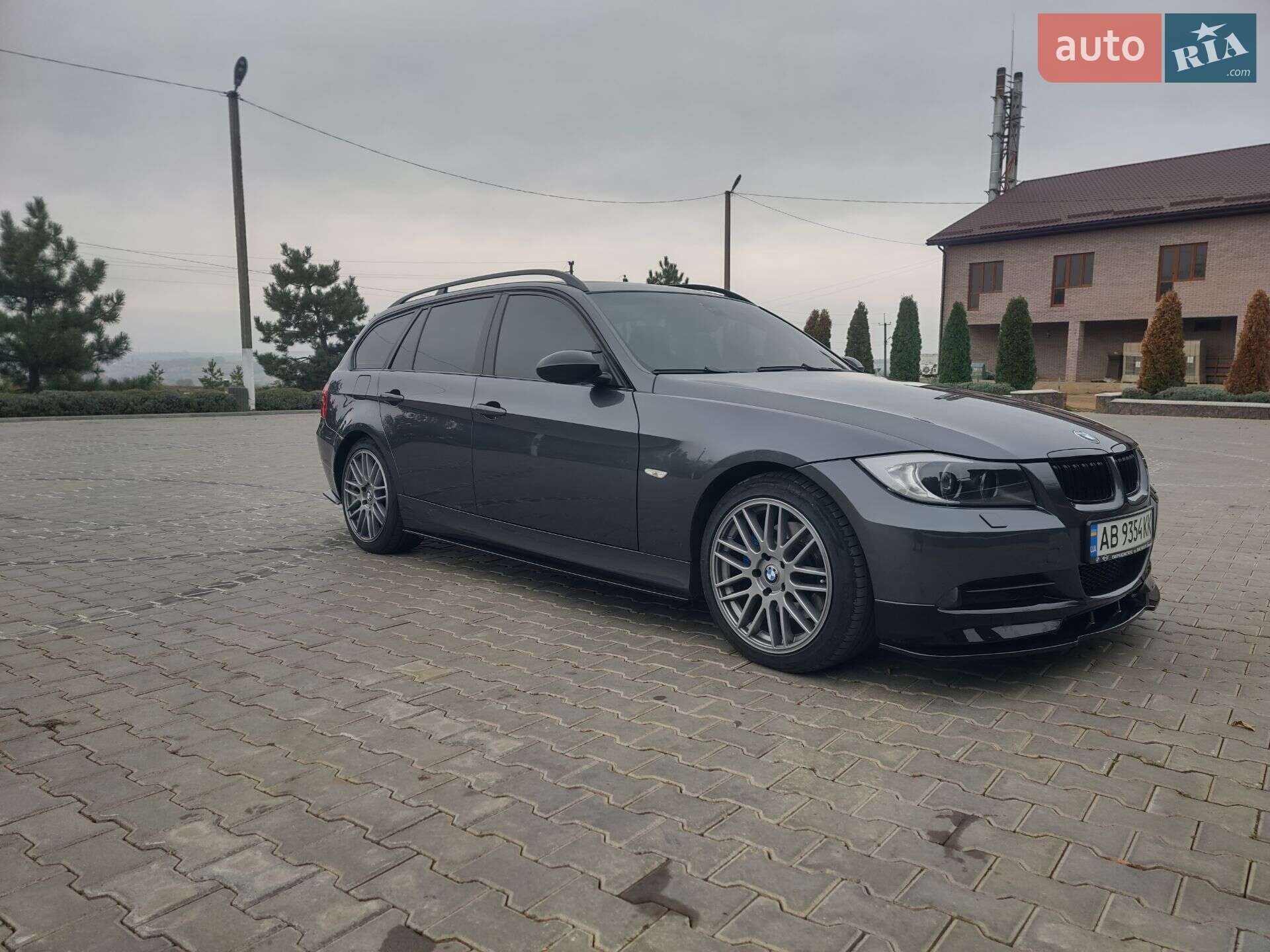 BMW 3 Series 2005 VIN WBAVT91060KT90426 фото оголошення 46 з 59