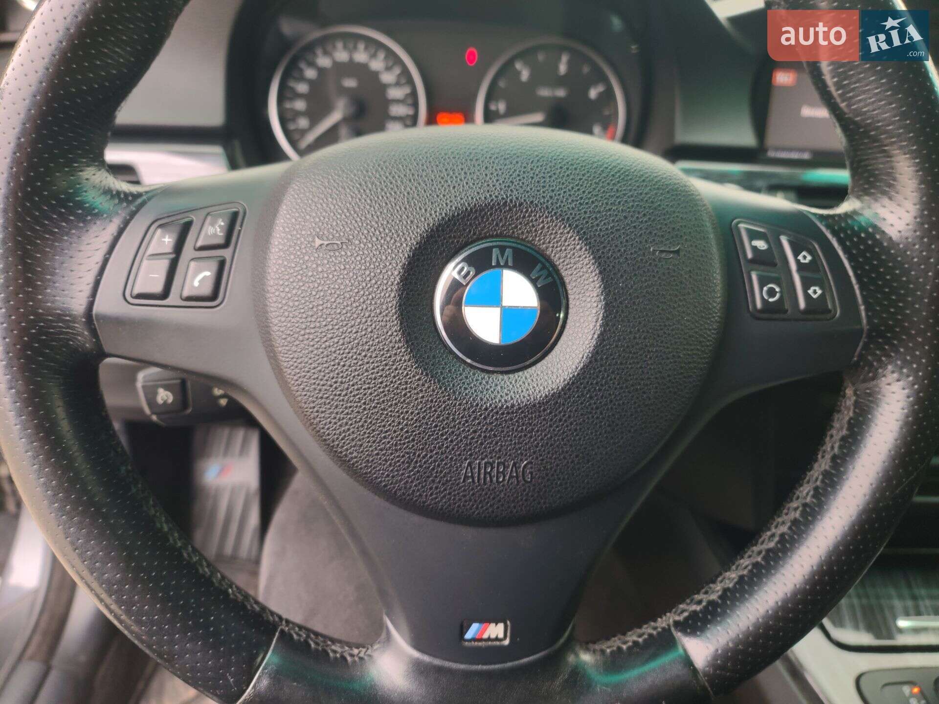 BMW 3 Series 2005 VIN WBAVT91060KT90426 фото оголошення 52 з 59