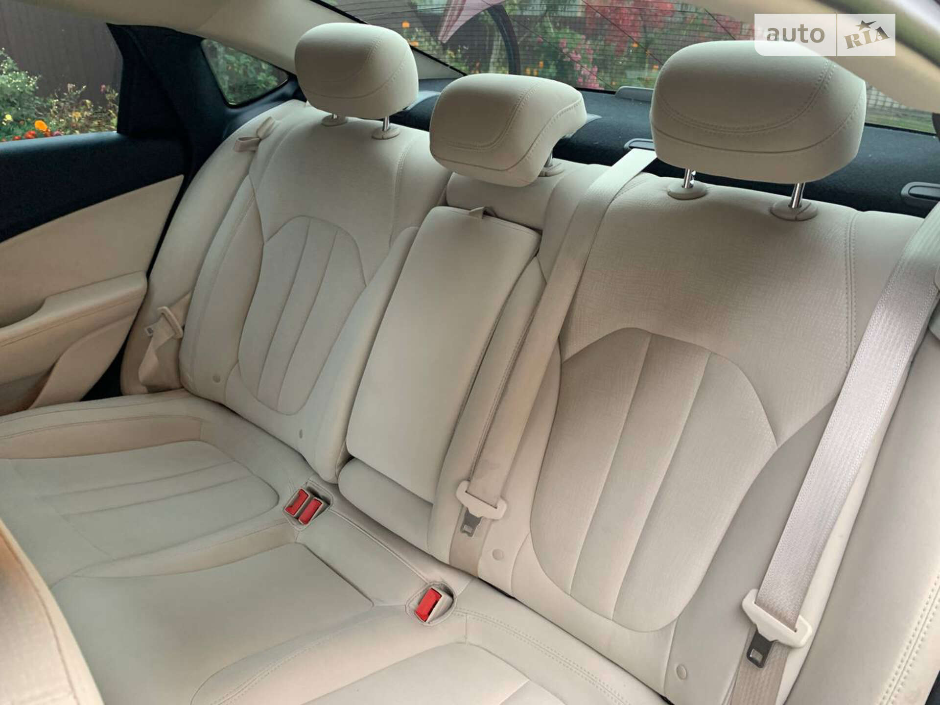 Chrysler 200 2015 VIN 1C3CCCAB0GN161357 фото оголошення 5 з 17
