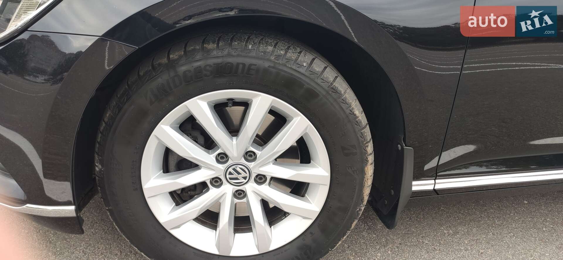 Volkswagen Passat 2019 VIN WVWZZZ3CZKE082618 фото оголошення 9 з 55