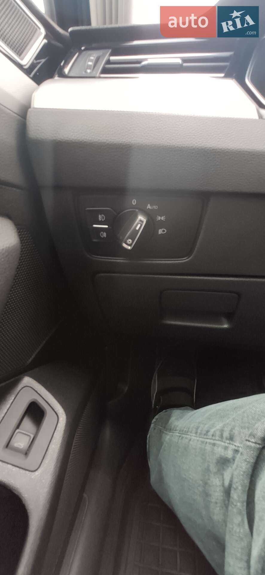 Volkswagen Passat 2019 VIN WVWZZZ3CZKE082618 фото оголошення 49 з 55