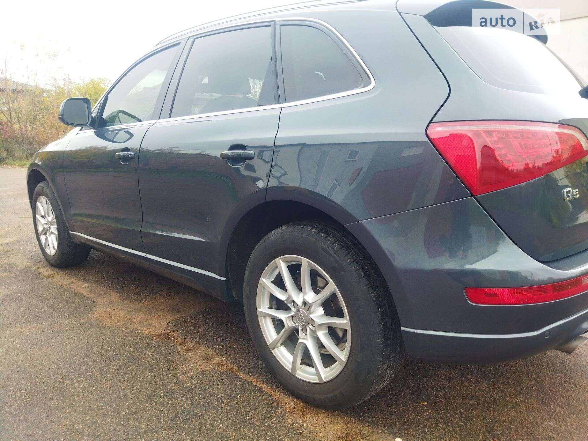 Audi Q5 2011 VIN WA1CFAFP2BA062468 фото оголошення 74 з 78
