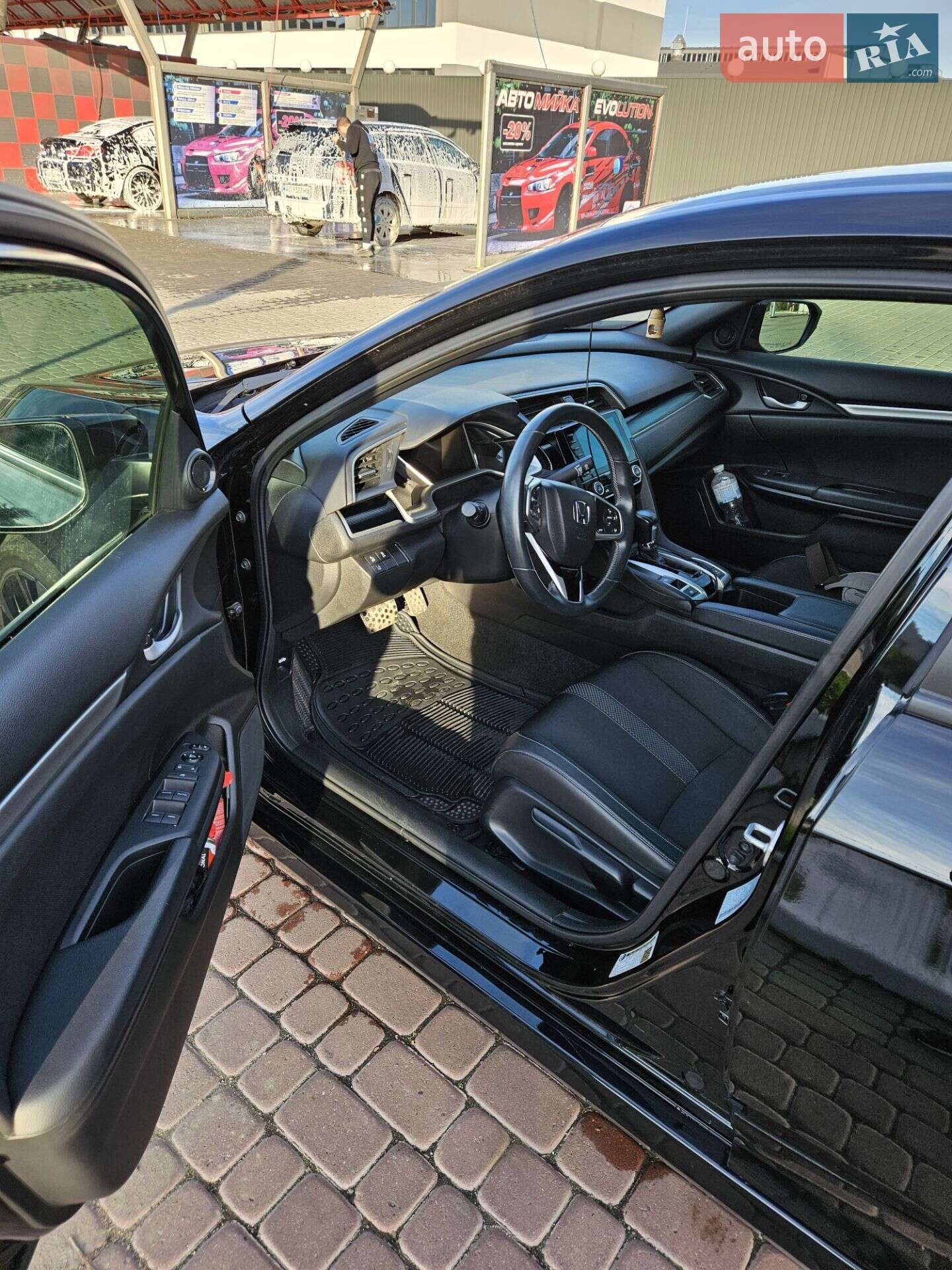 Honda Civic 2021 VIN 2HGFC2F84MH535703 фото оголошення 5 з 16