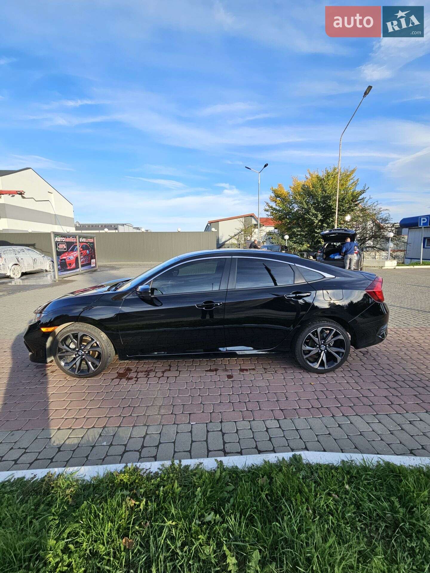 Honda Civic 2021 VIN 2HGFC2F84MH535703 фото оголошення 9 з 16