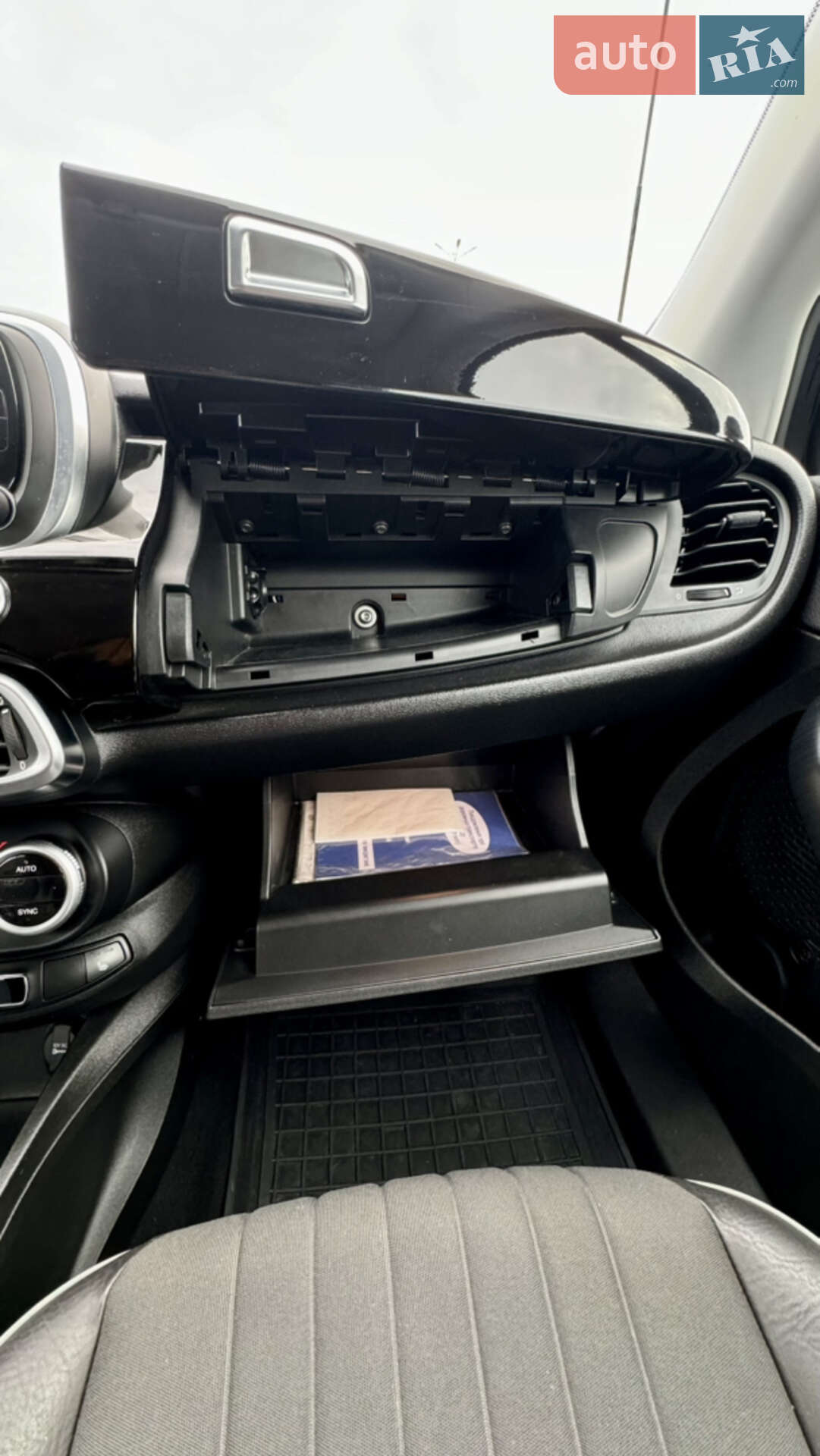 Fiat 500X 2015 VIN ZFBCFYDT0GP338680 фото оголошення 18 з 30