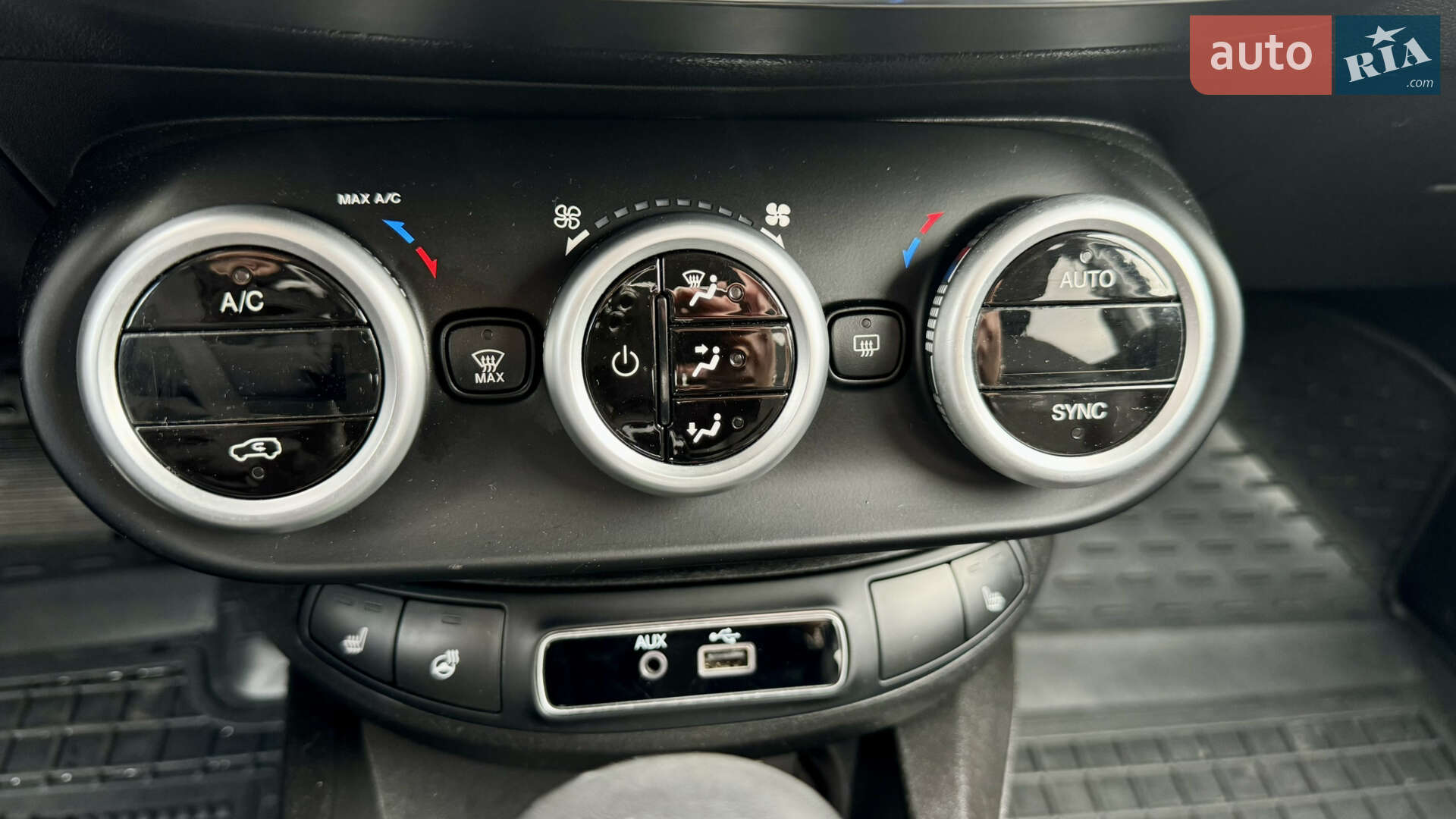 Fiat 500X 2015 VIN ZFBCFYDT0GP338680 фото оголошення 25 з 30